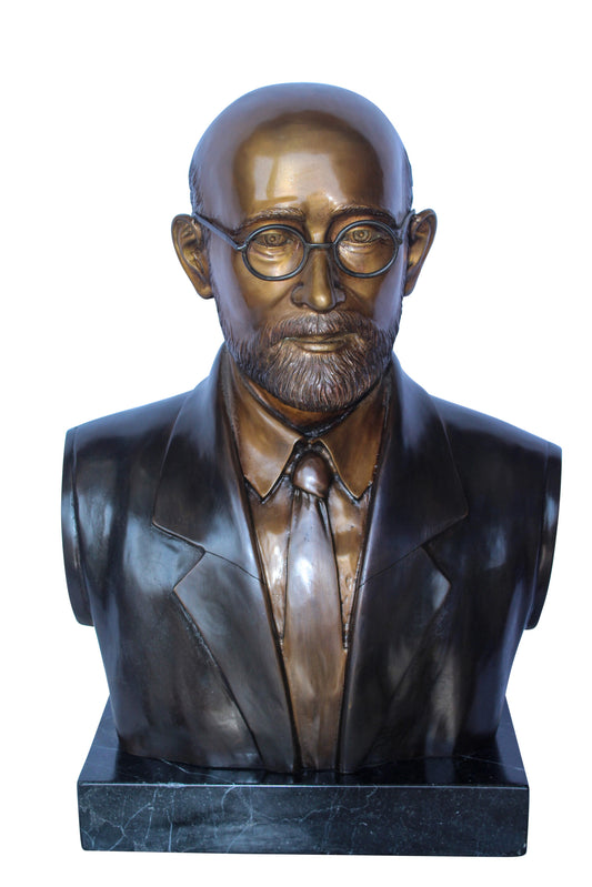 Janusz Korczak Bronze Statue, The Holocaust Hero Tribute 15" x 11" x 25"H
