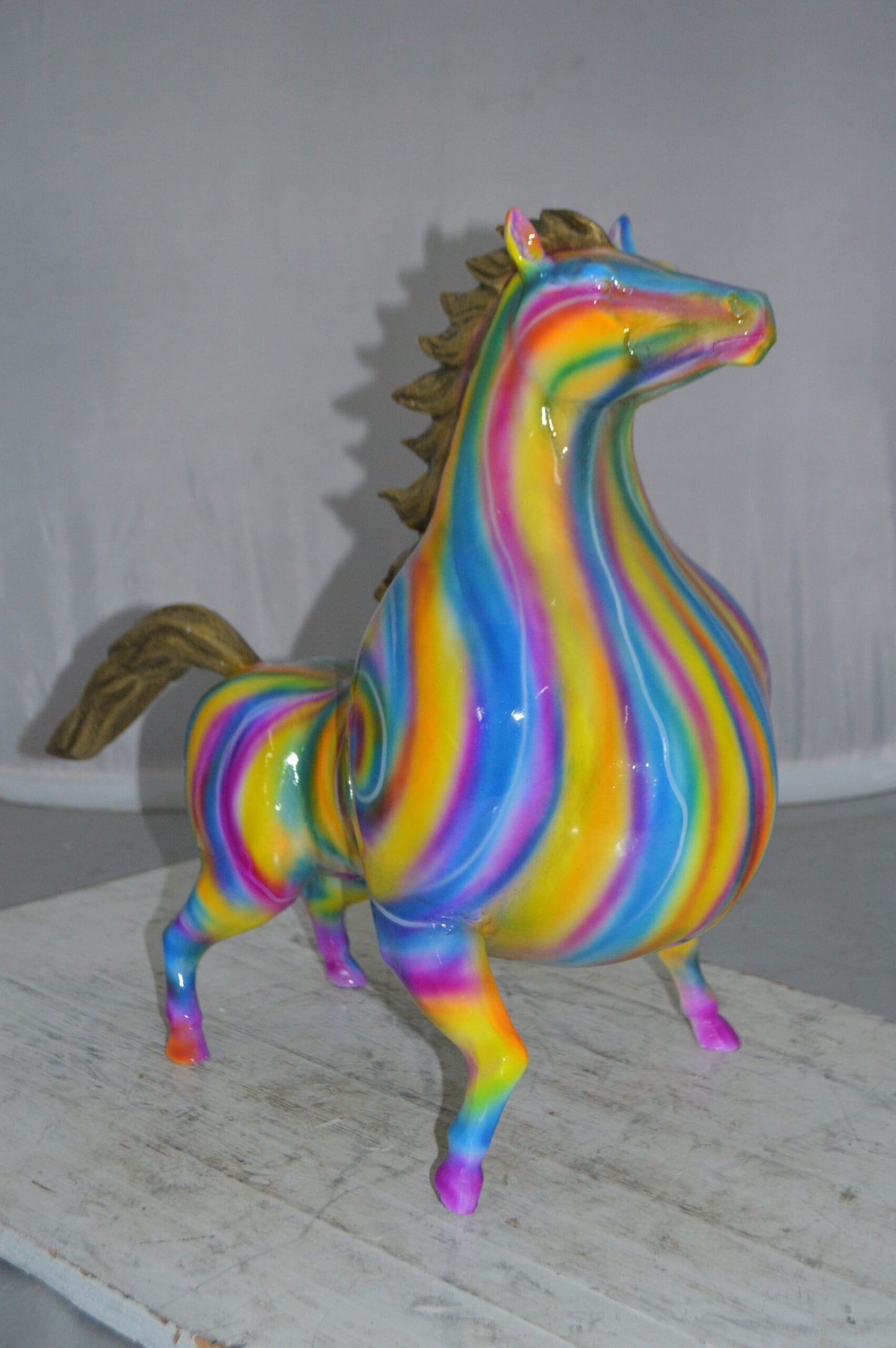 Modern Horse Bronze Statue - Size: 19"L x 9"W x 19"H.