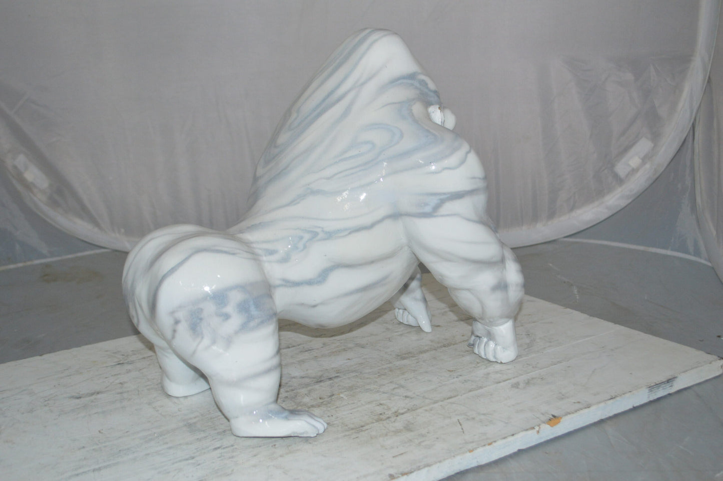 Modern King Kong Grey white Bronze Statue - Size: 15"L x 13"W x 17"H.