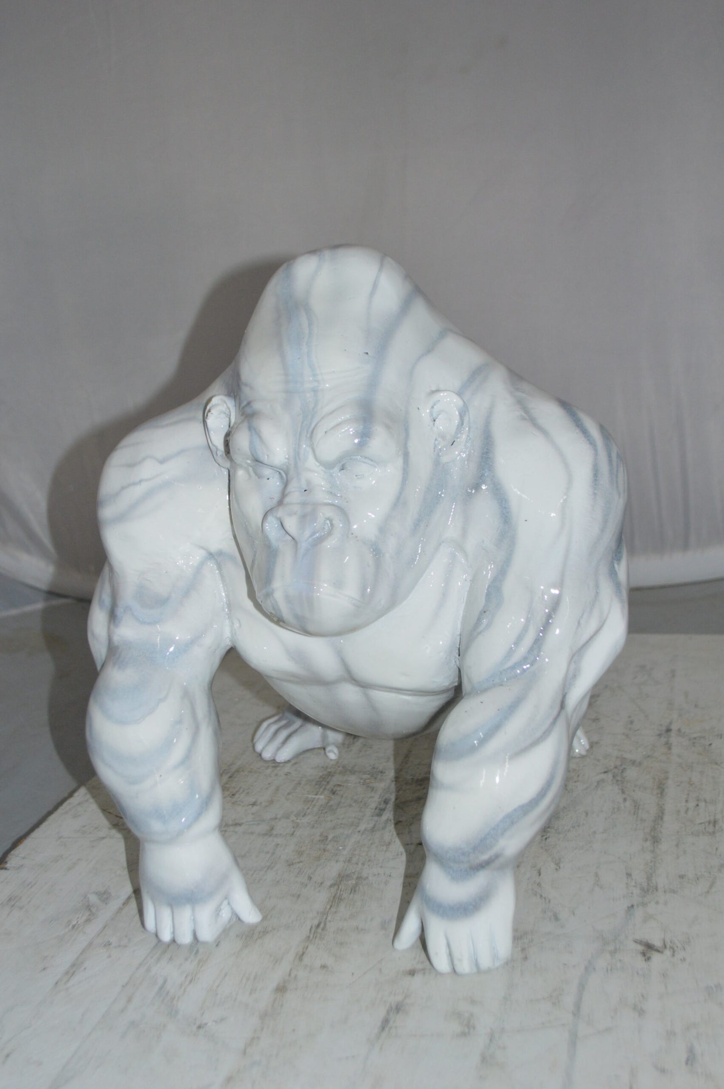 Modern King Kong Grey white Bronze Statue - Size: 15"L x 13"W x 17"H.