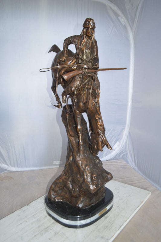 Jumbo Mountain Man by Remington Bronze Statue - Size: 13"L x 13"W x 37"H.