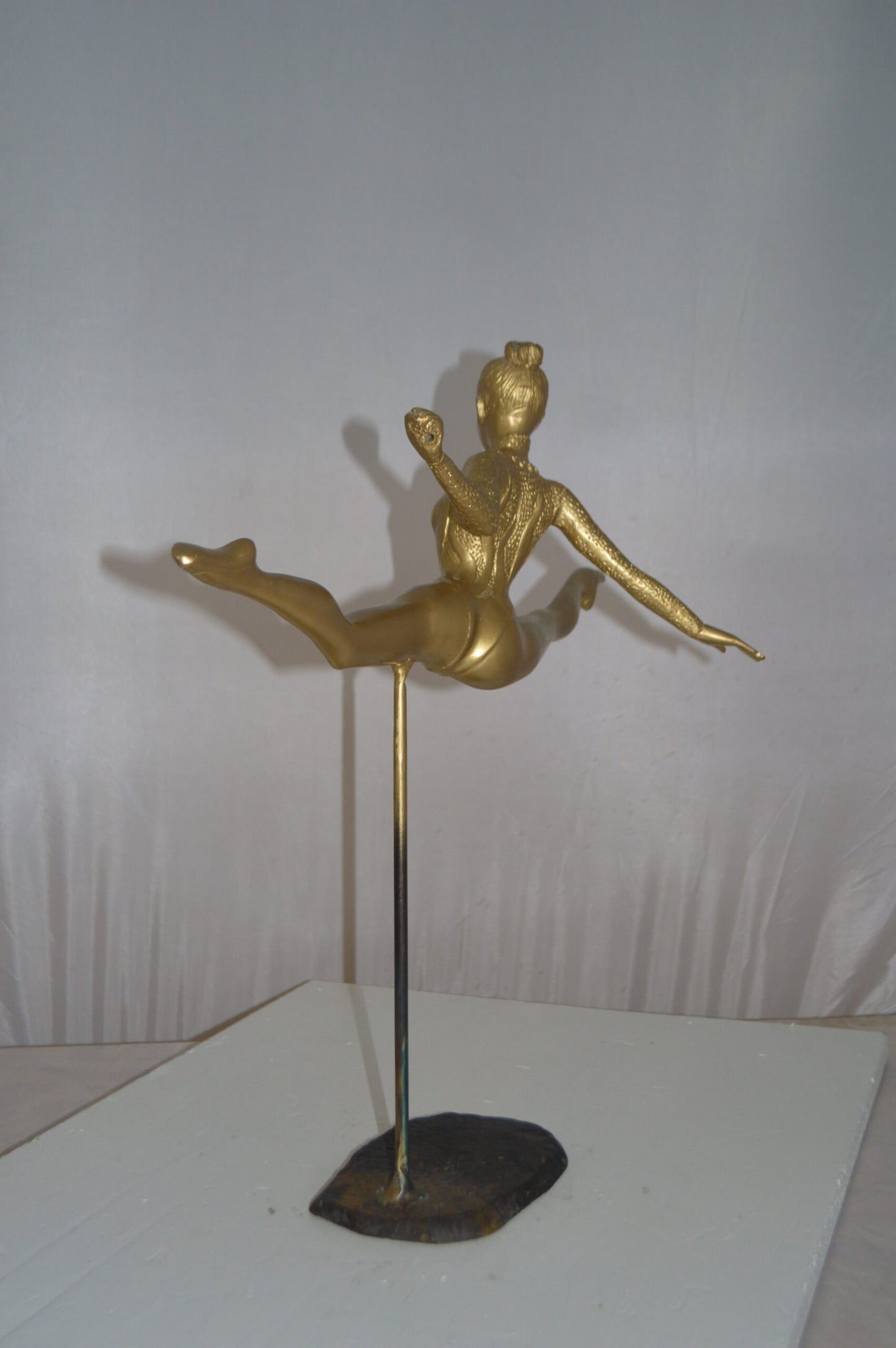 Ballerina jumping high Bronze Statue - Size: 21"L x 9"W x 21"H.