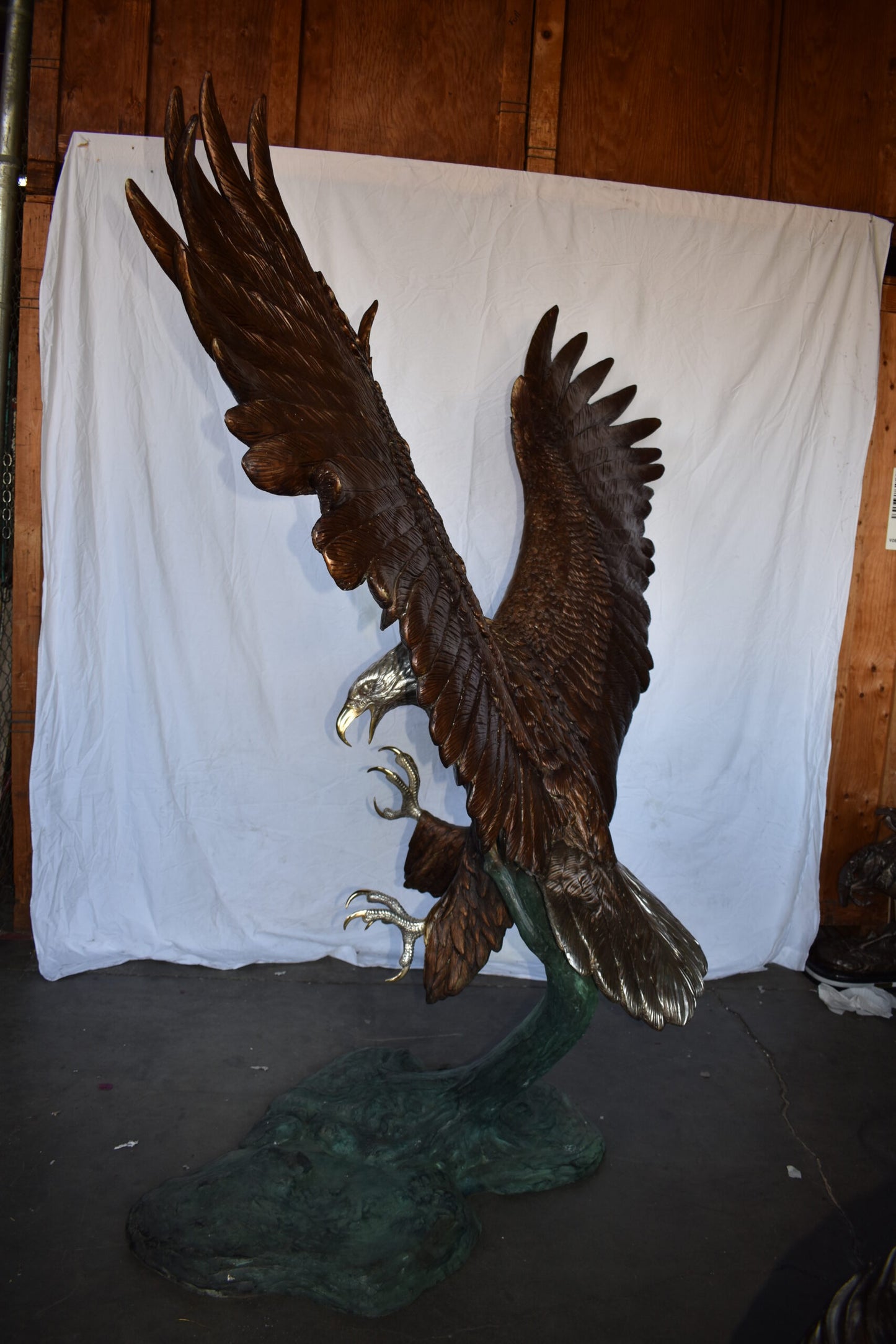 Giant Eagle Catching His Prey in Action Bronze Statue Size: 84" x 40" x 84"H