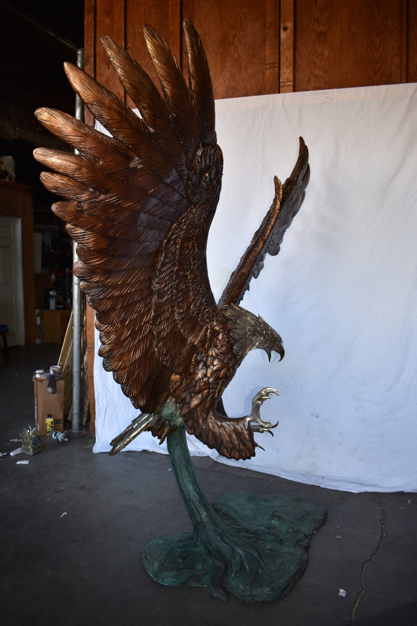 Giant Eagle Catching His Prey in Action Bronze Statue Size: 84" x 40" x 84"H