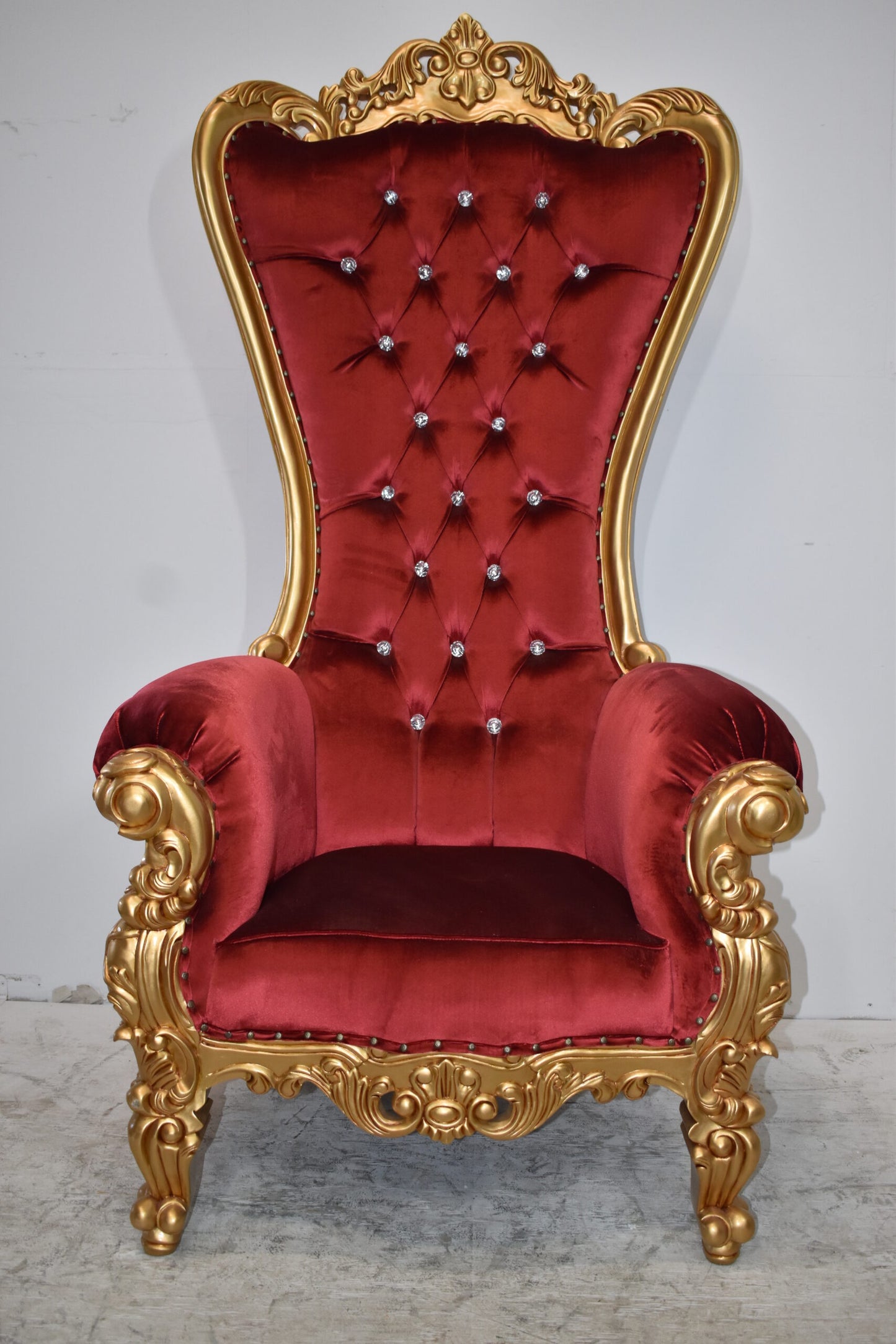Kings Chair Red and Gold Colors - Giant Size Size: 30" x 35" x 71"H