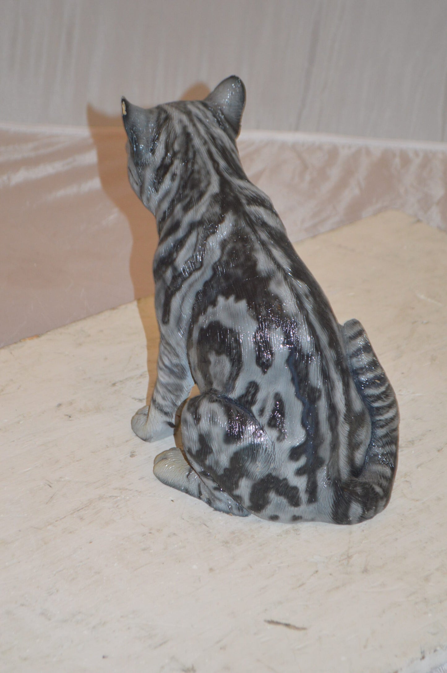 Sitting Cat Bronze Statue – Hand-Finished Polychrome Enamel Sculpture, 11"L x 6"W x 11"H, 8 lbs