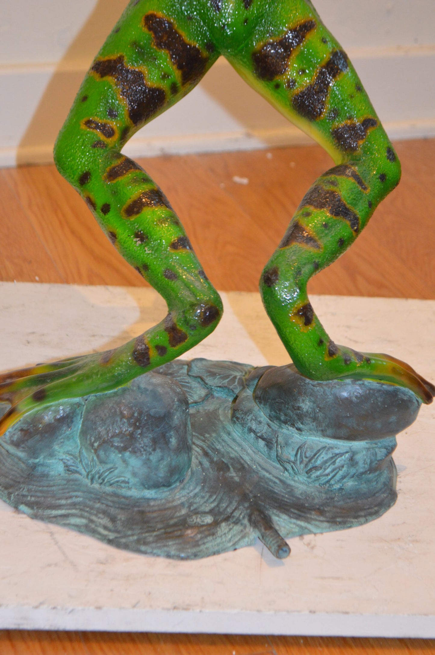 Jumping Frog Bronze Statue Fountain - Size: 19"L x 12"W x 22"H.