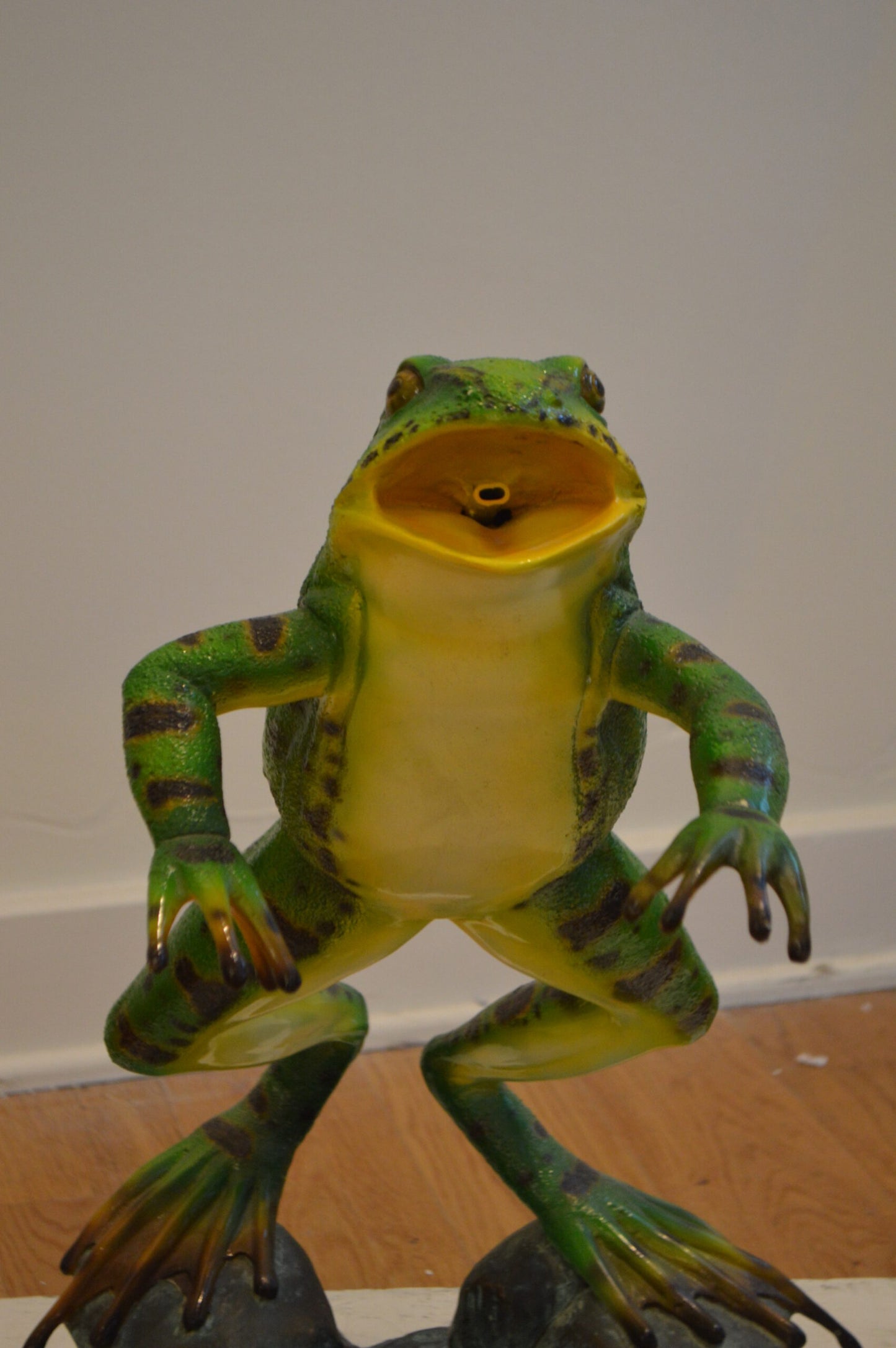 Jumping Frog Bronze Statue Fountain - Size: 19"L x 12"W x 22"H.