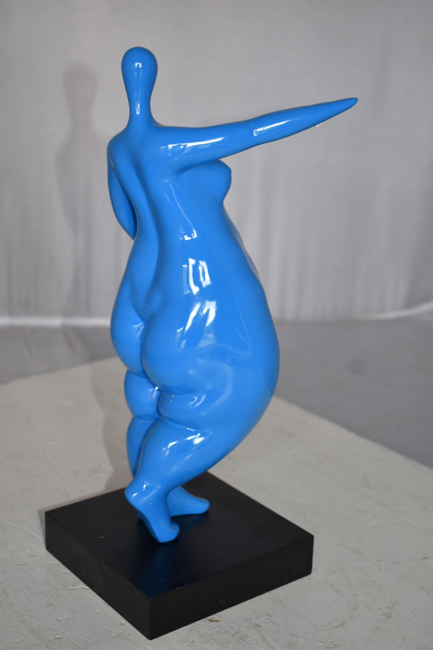 Modern art Voluptuous Blue Lady Hand Forward Resin Statue Size: 8" x 6" x 14"H