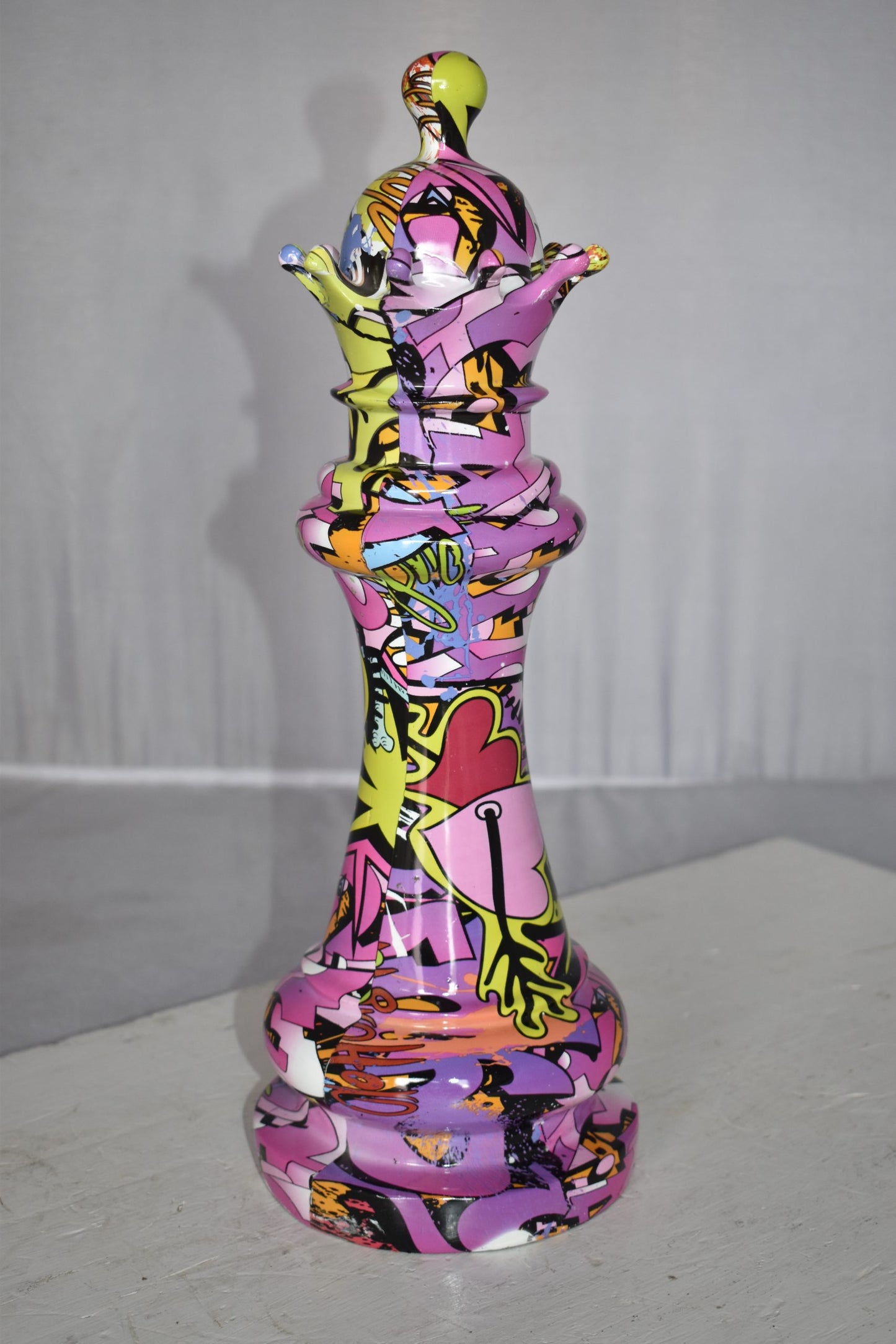 Checkmate Queen Modern Art Giant Graffiti Resin Statue Size: 6" x 6" x 19"H