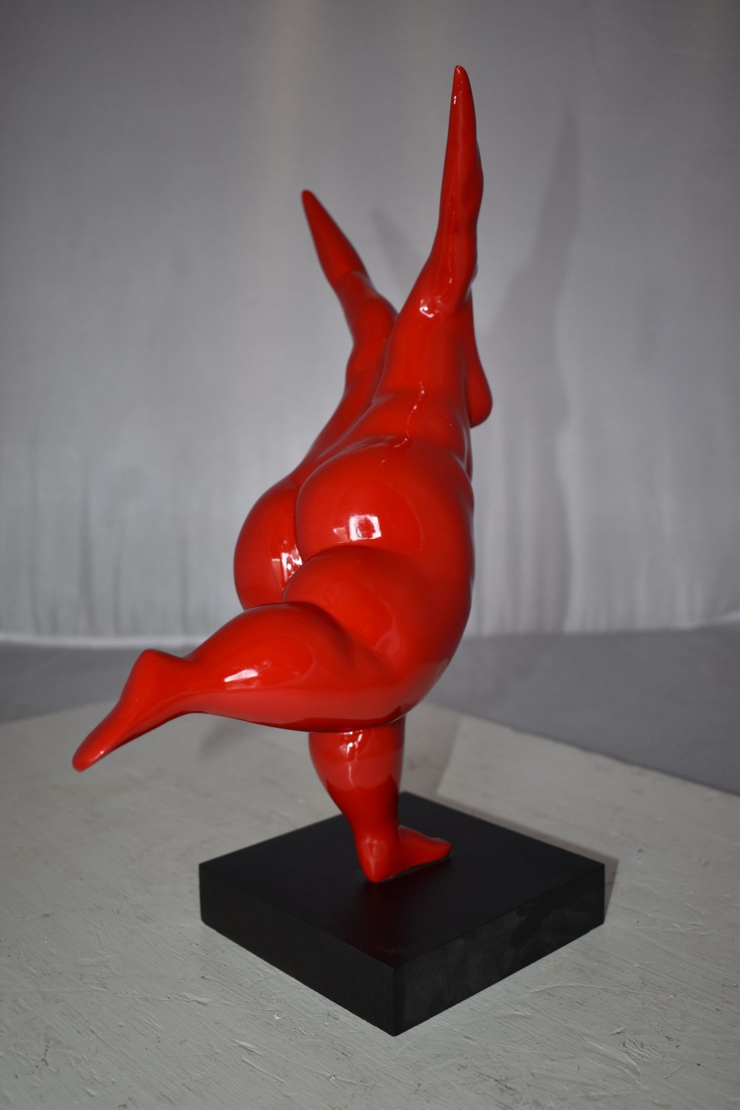 Modern Art Voluptuous Red Lady Standing on one Leg resin statue 14" x 9" x 15"H