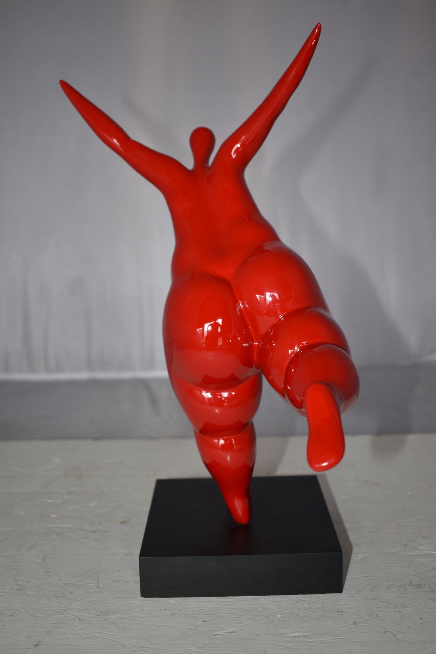Modern Art Voluptuous Red Lady Standing on one Leg resin statue 14" x 9" x 15"H
