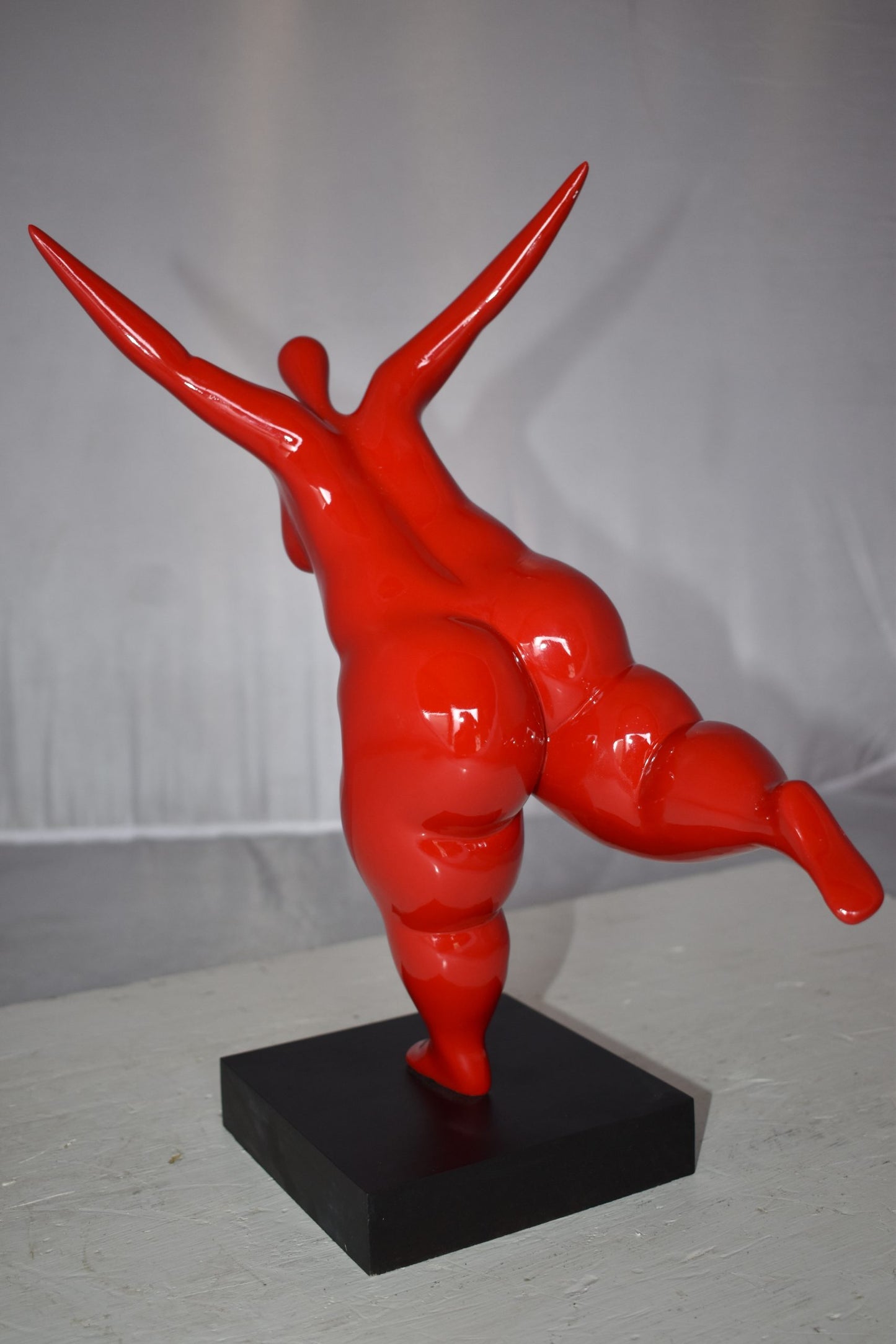 Modern Art Voluptuous Red Lady Standing on one Leg resin statue 14" x 9" x 15"H