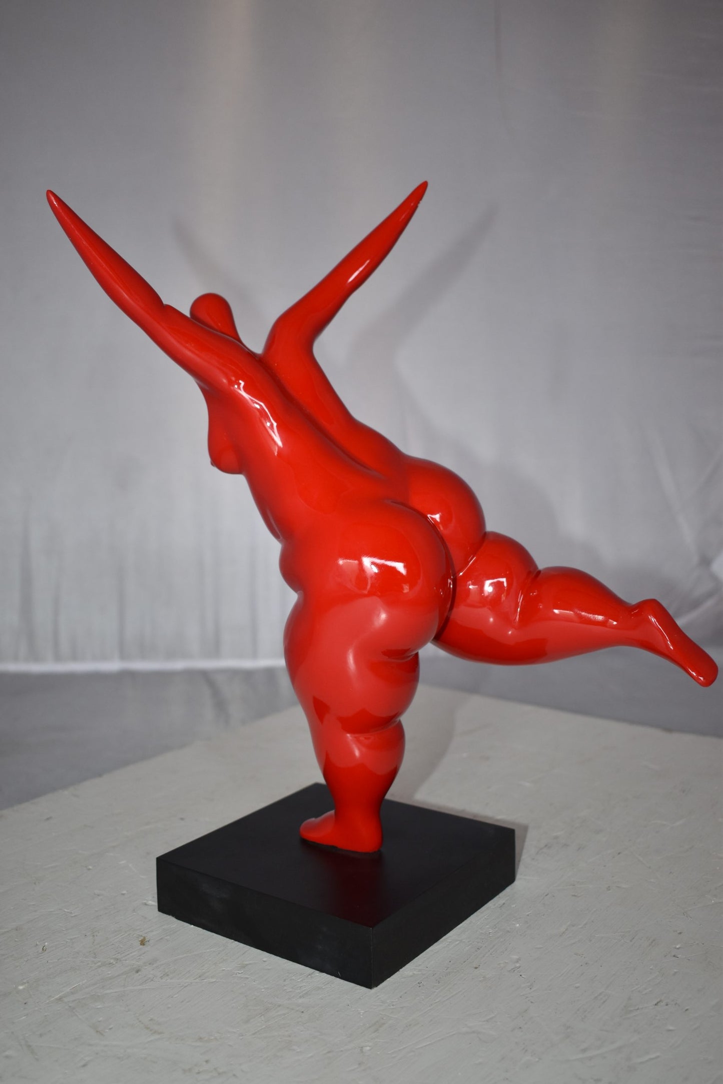 Modern Art Voluptuous Red Lady Standing on one Leg resin statue 14" x 9" x 15"H