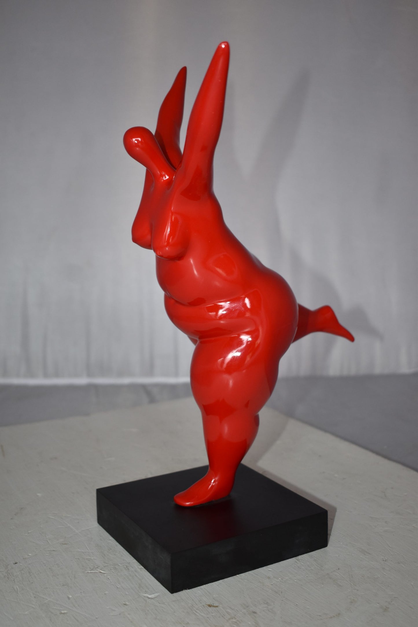 Modern Art Voluptuous Red Lady Standing on one Leg resin statue 14" x 9" x 15"H