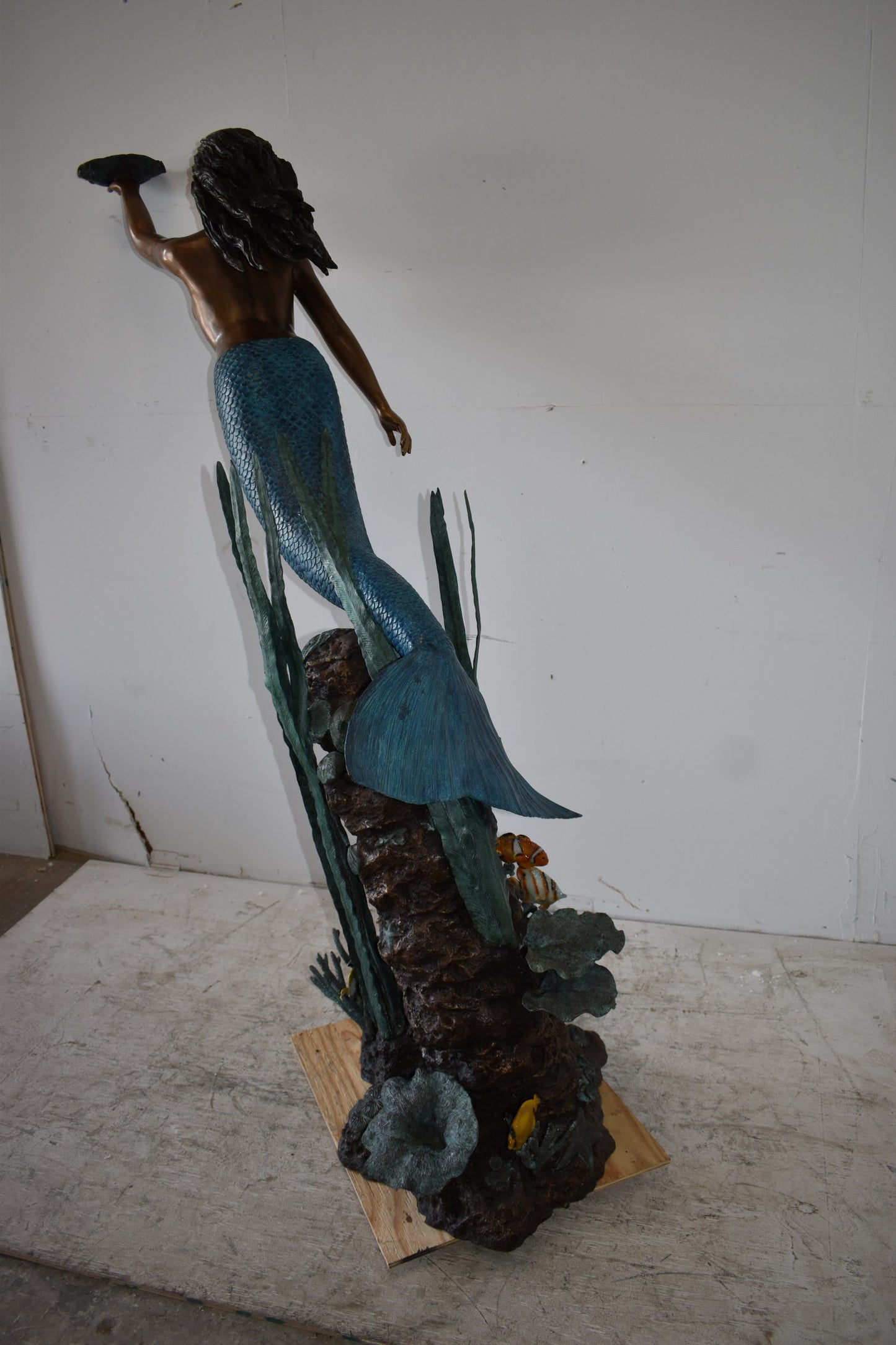 Mermaid With a Shell Bronze Fountain Statue Size: 24" x 60" x 70"H