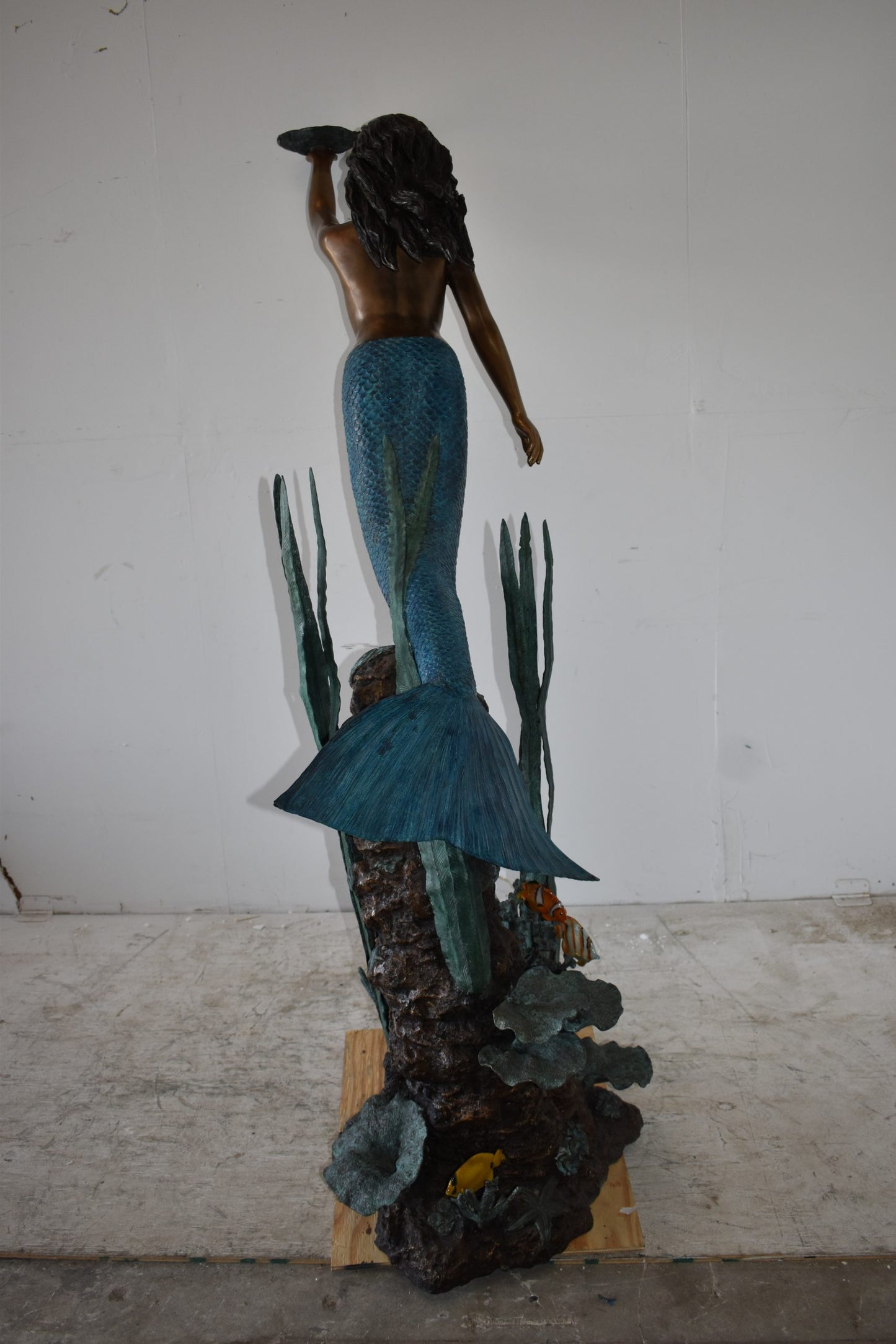 Mermaid With a Shell Bronze Fountain Statue Size: 24" x 60" x 70"H