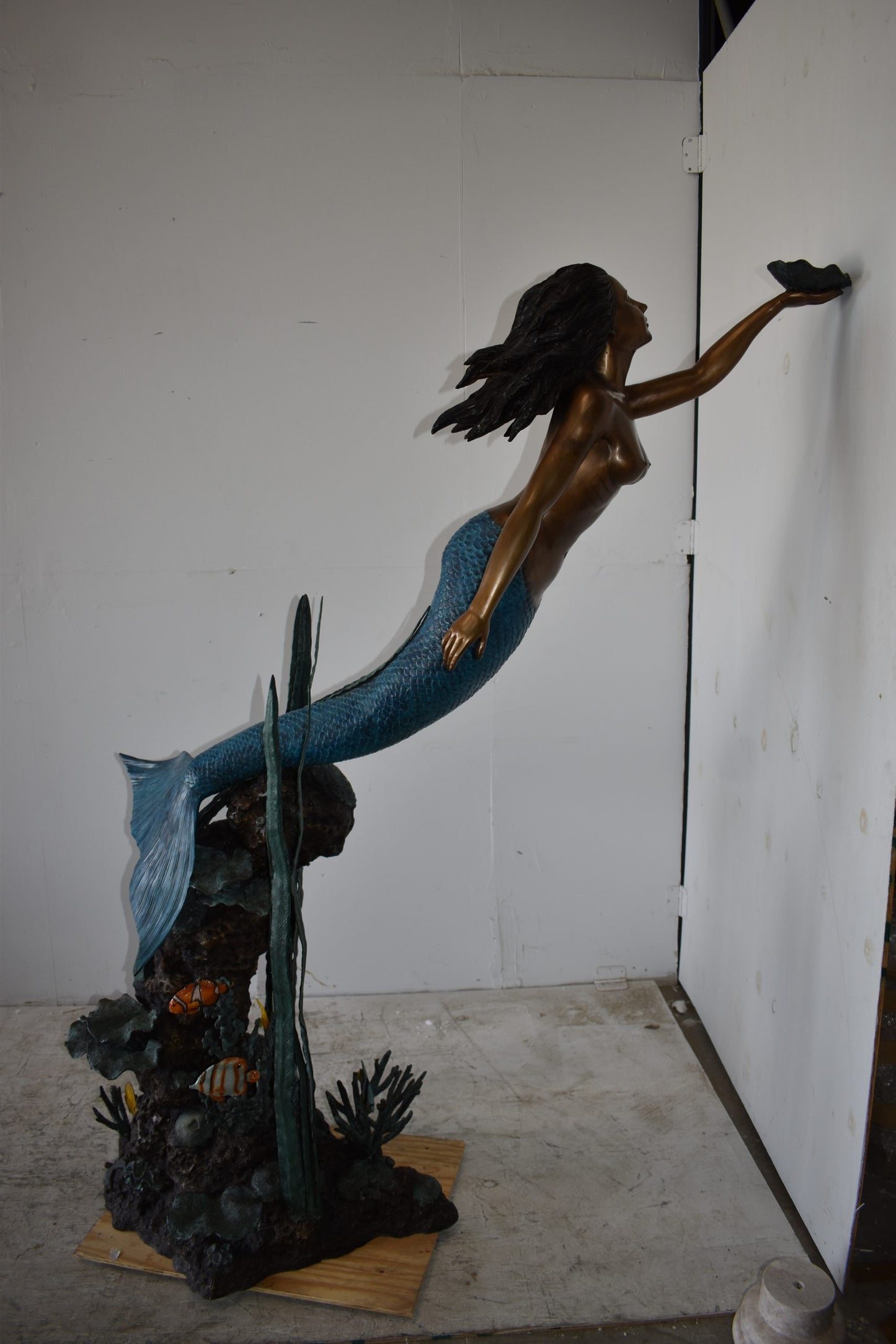 Mermaid With a Shell Bronze Fountain Statue Size: 24" x 60" x 70"H