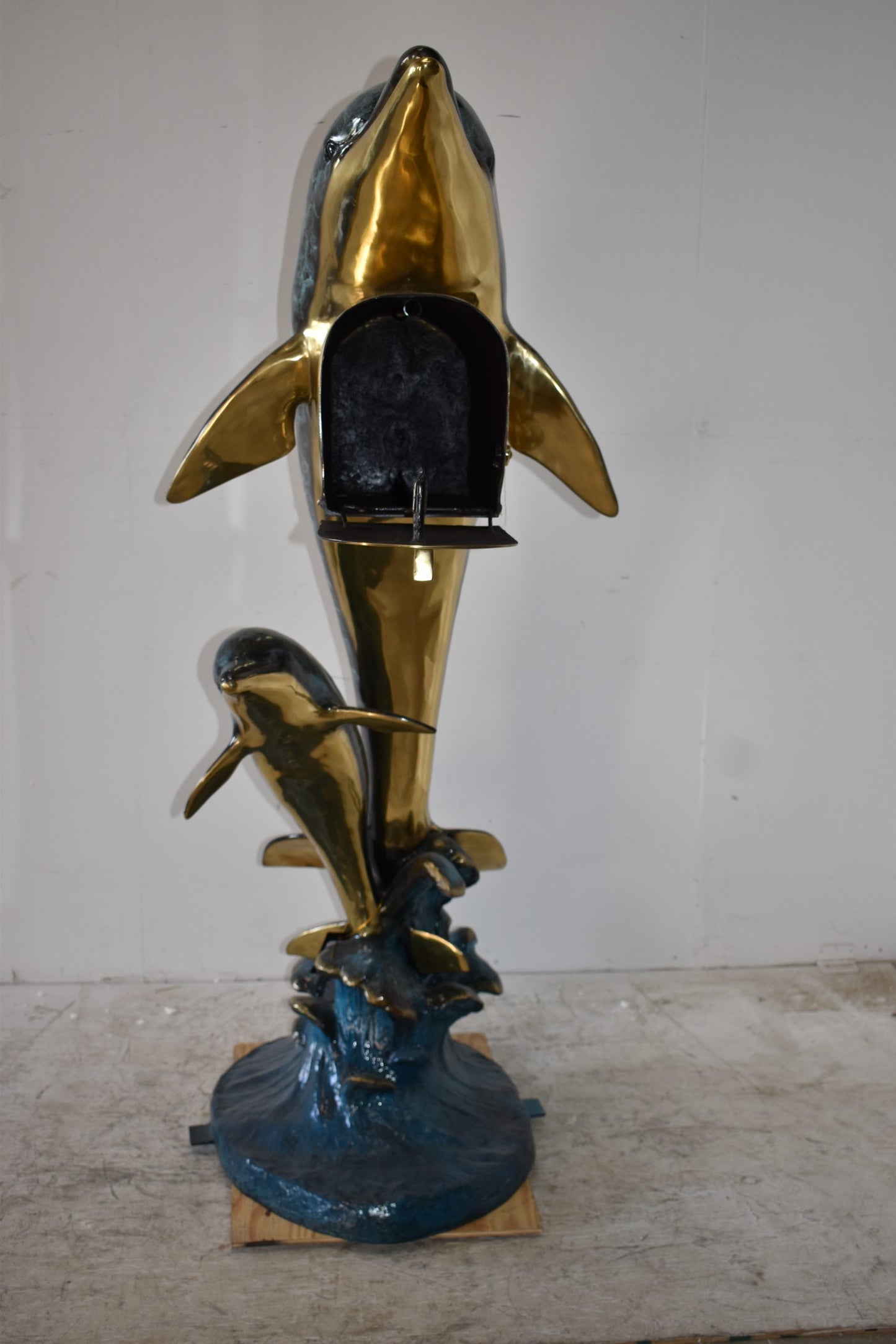 Two Dolphins Mailbox Made of Bronze Statue Size: 48" x 31" x 68"H