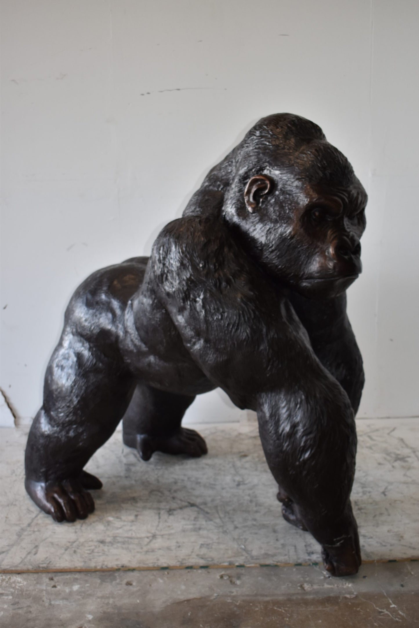 Giant King Kong Gorilla Looking Around Bronze Statue Size: 58" x 38" x 60"H