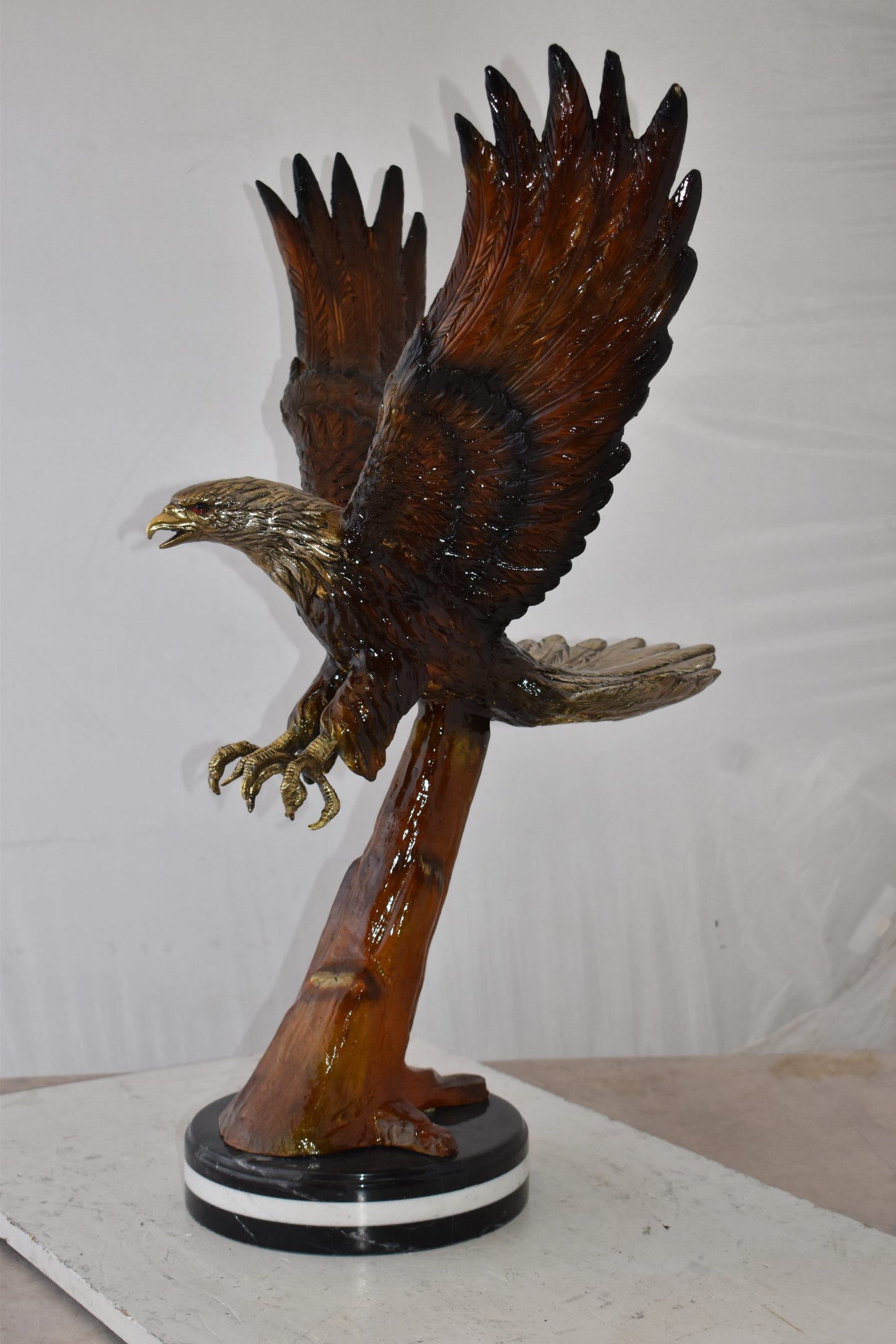 NIFAO Majestic American Bald Eagle Bronze Statue – Museum-Quality Handcrafted Sculpture with Powerful Detail and Symbolic Presence for Home, Office, or Nature-Inspired Décor – 29" L x 17" W x 28" H