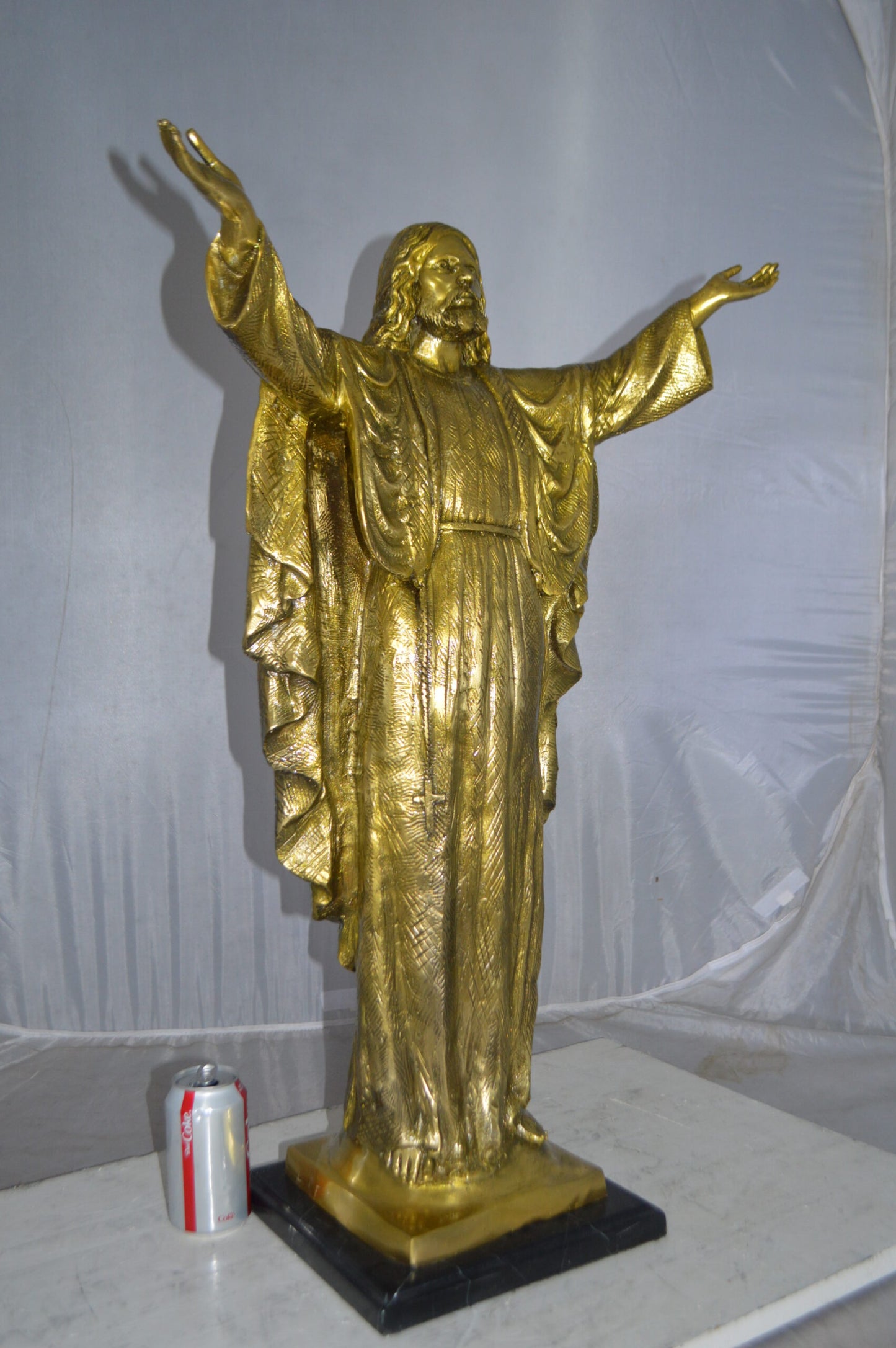 Jesus Opens His Hands Bronze Statue - Size: 10"L x 21"W x 32"H.