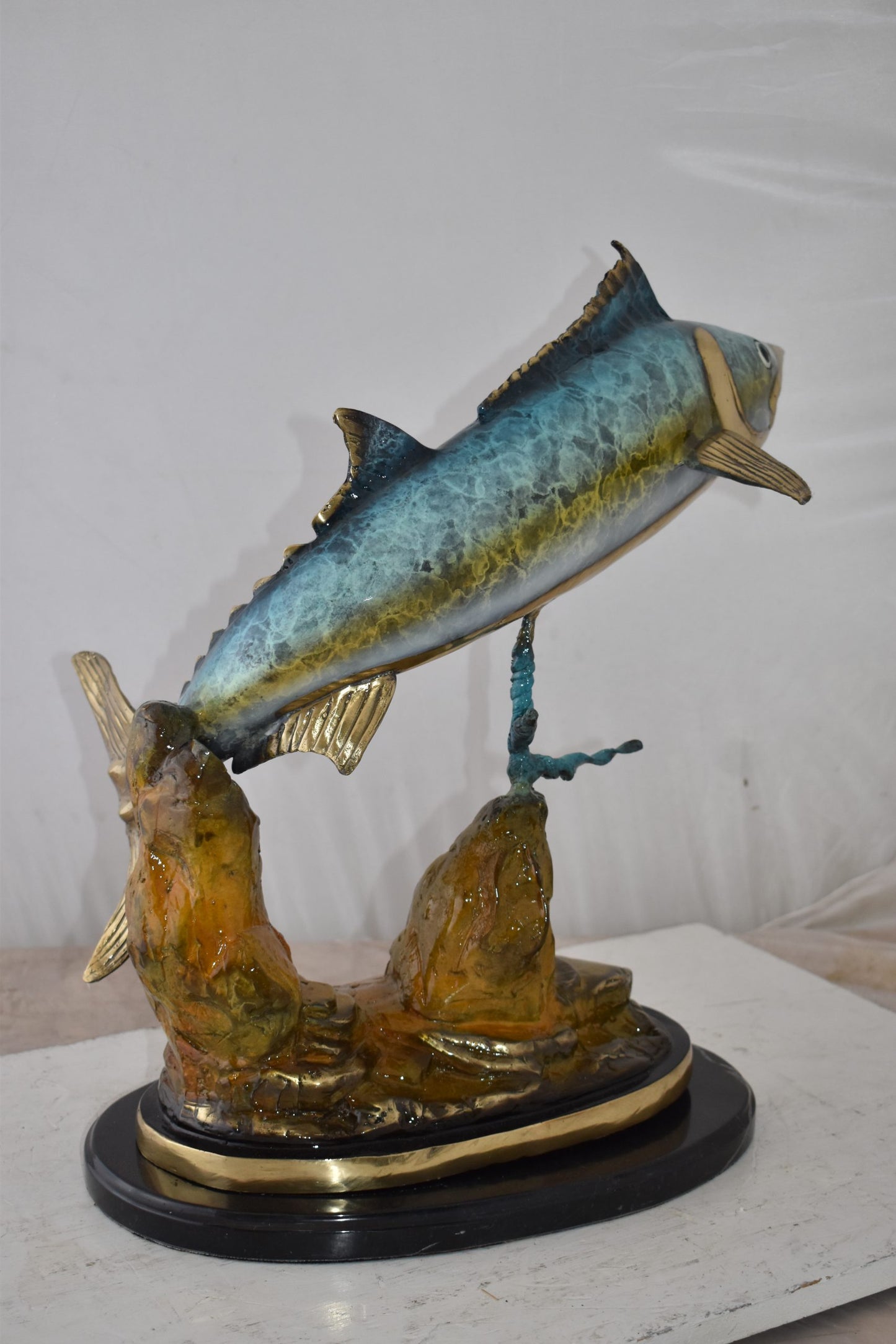 Wahoo Fish Swimming in The Ocean Bronze Statue Size: 17" x 25" x 20"H