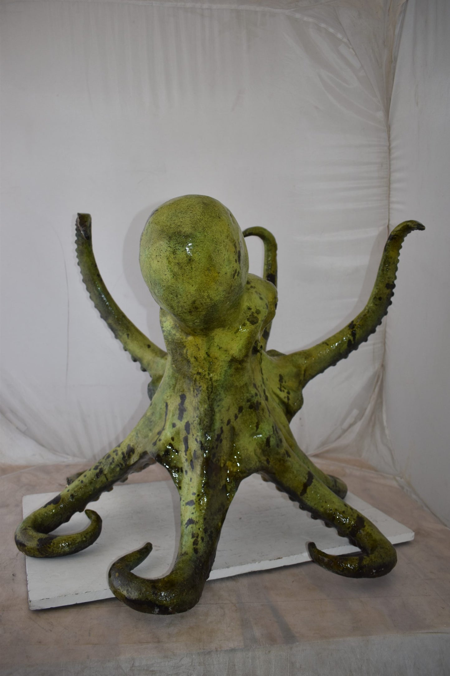 Large and Impressive Octopus Made of Bronze Statue Size: 33" x 34" x 29"H