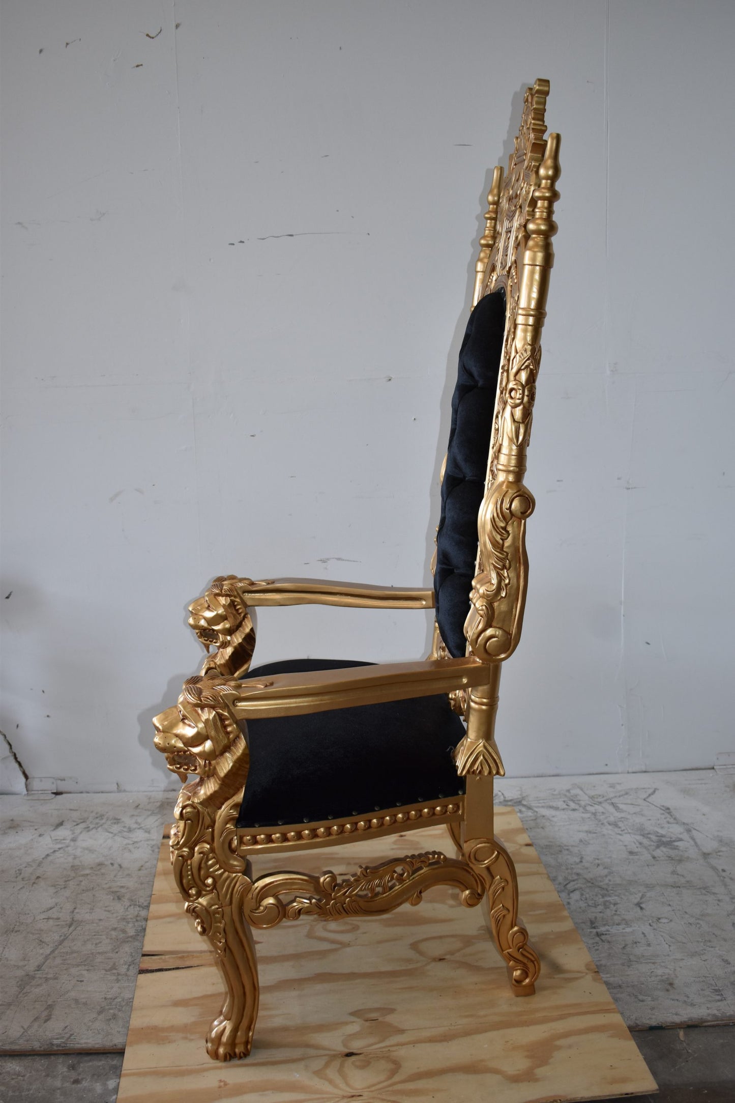 Gold and Black Fabric Lion Chair Size: 70" x 36" x 26"H