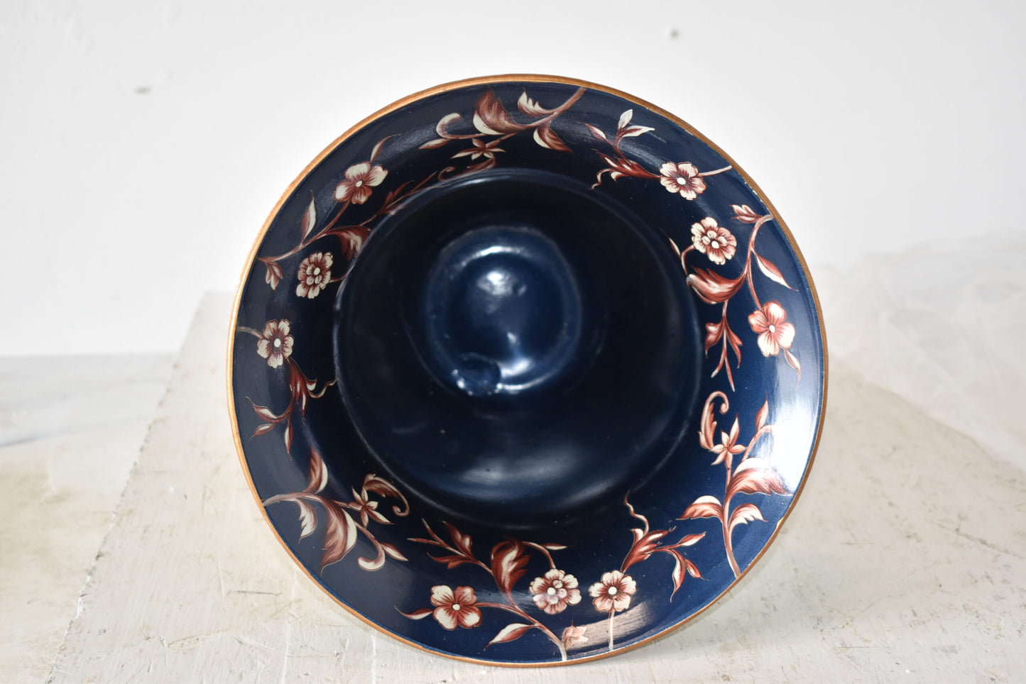 Mr and Mrs William Hallett Replica Resin Vase Size: 10" x 10" x 13"H