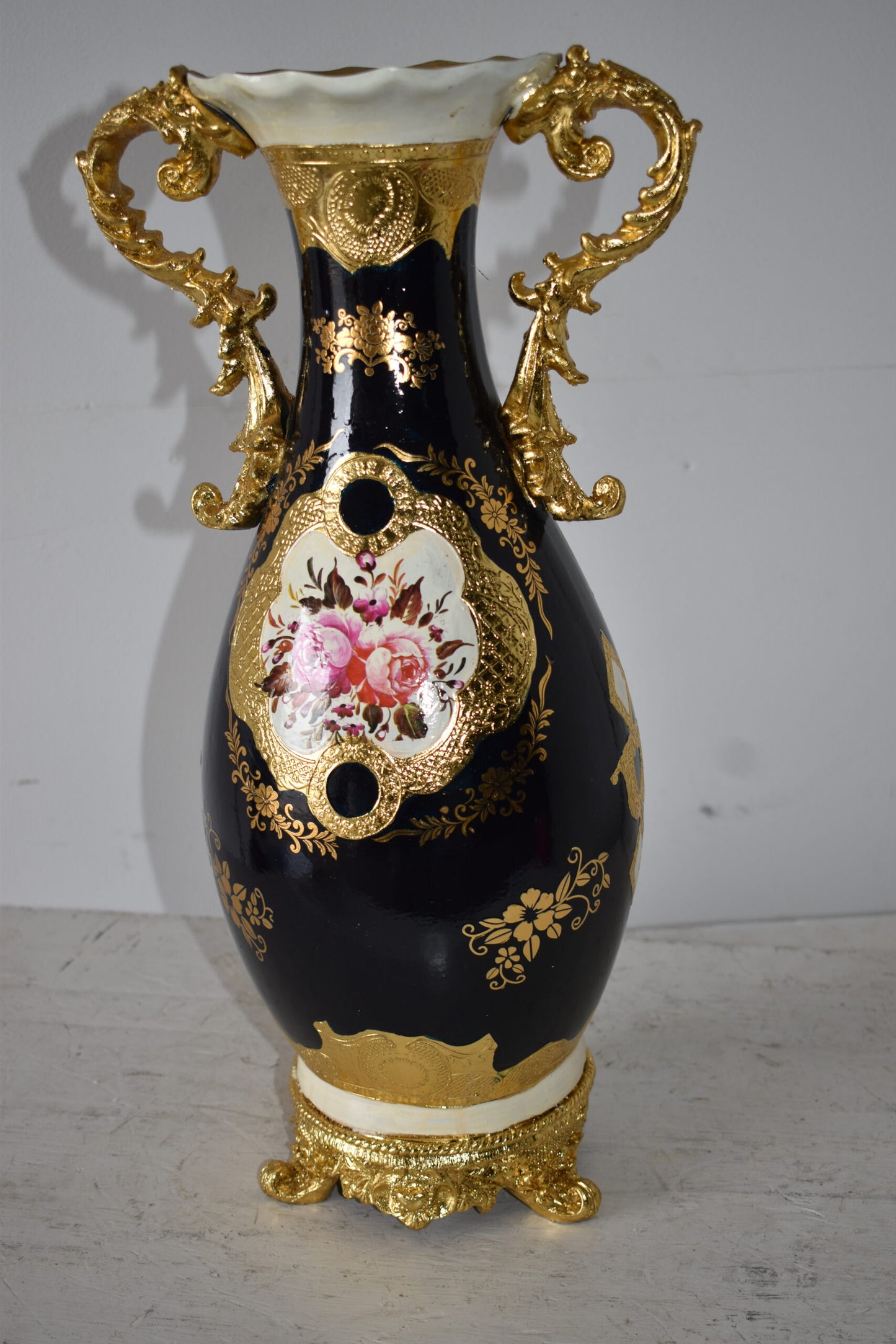 Black and Gold Rounded Resin Vase Size: 11" x 9" x 20"H