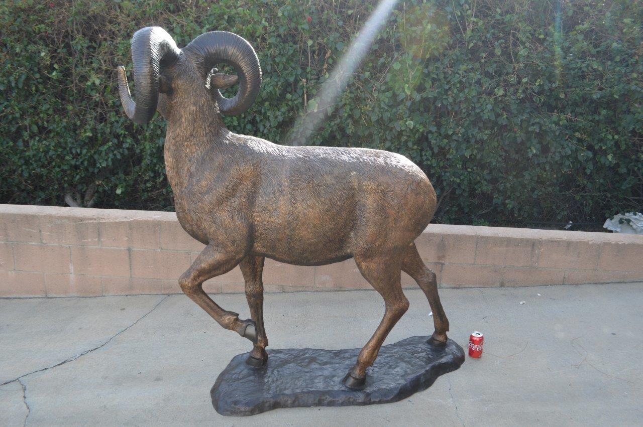 Big horn sheep giant bronze statue - Size: 45"L x 22"W x 61"H.