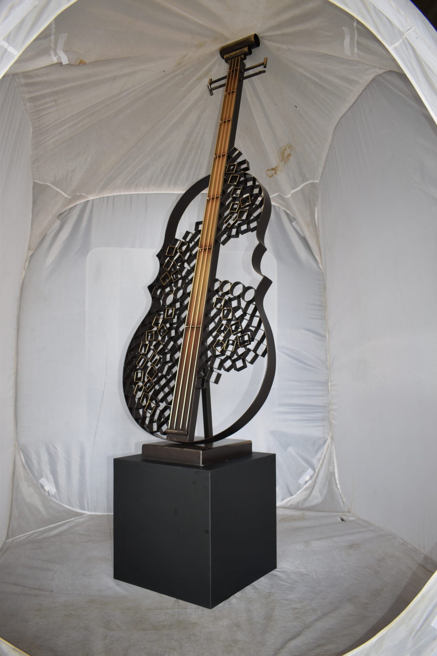 Creative And Modern Metal Guitar on Base Art Piece Size: 21" x 18" x 71"H