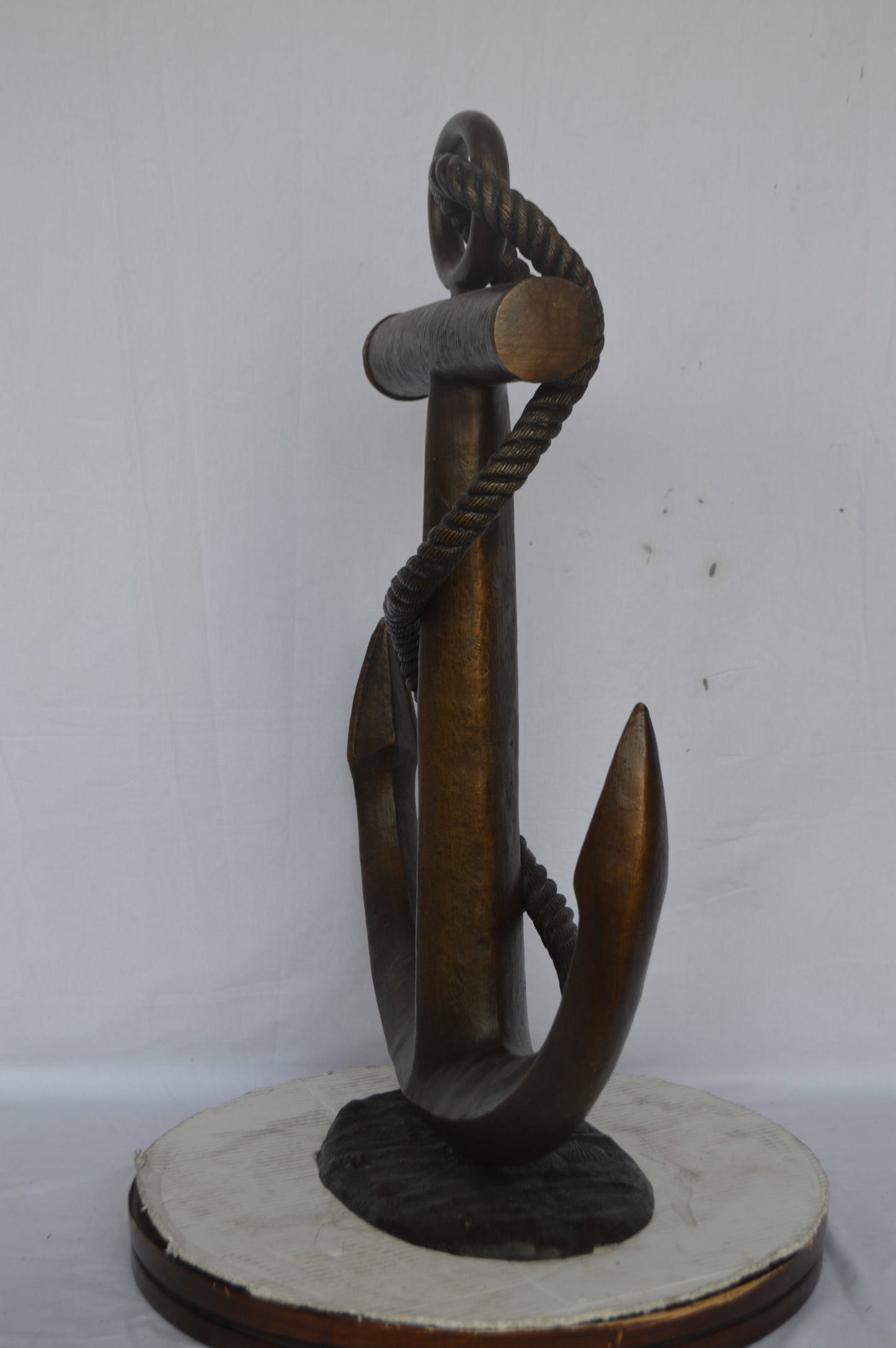 Anchor bronze statue - Size: 28"L x 11"W x 36"H.
