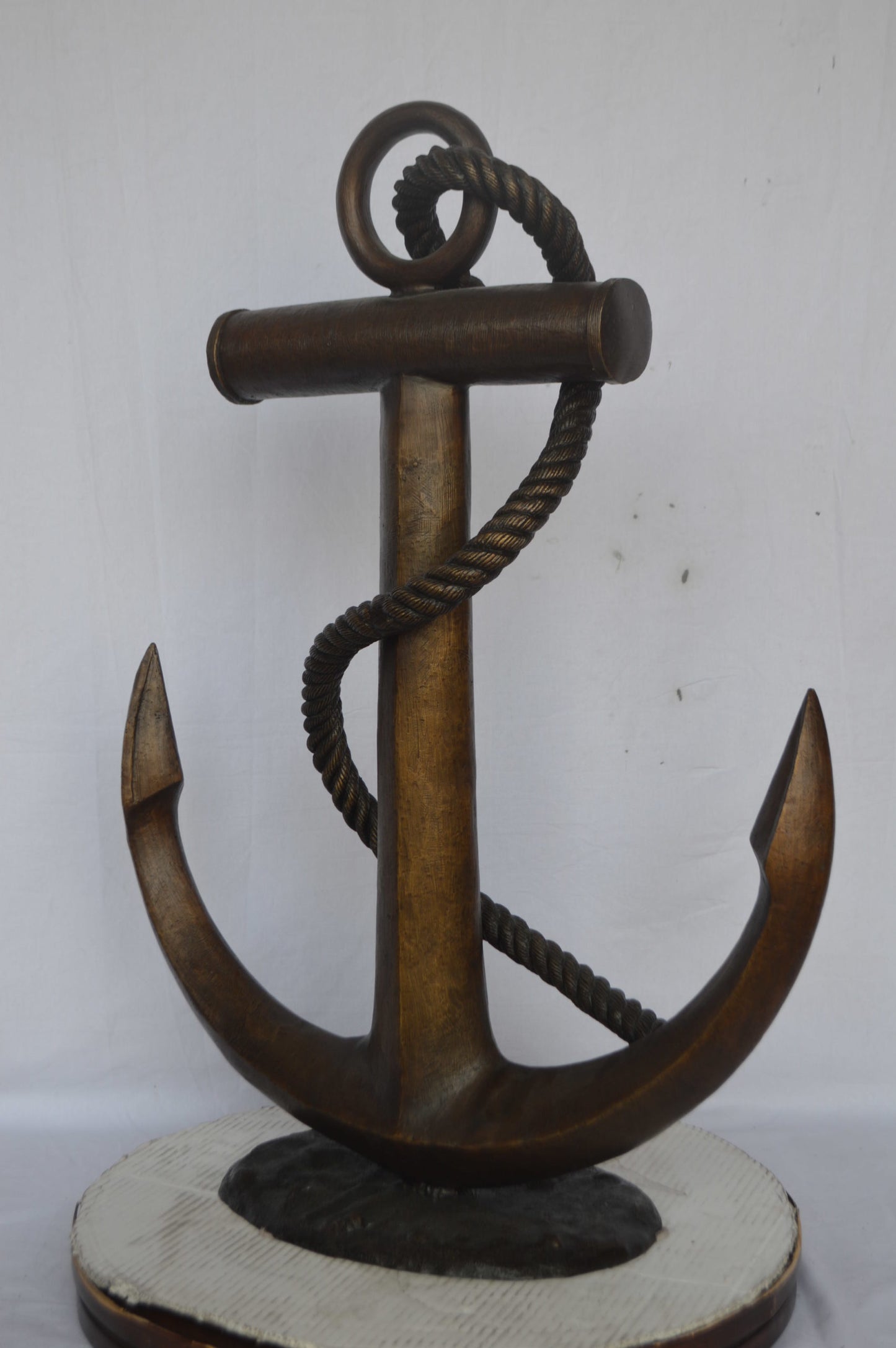 Anchor bronze statue - Size: 28"L x 11"W x 36"H.