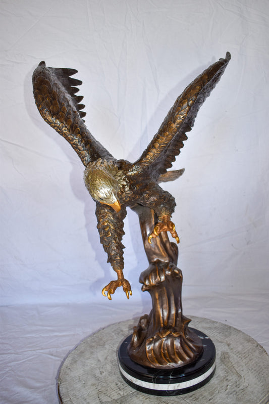 Eagle In Action Searching the Ocean for Prey Bronze Statue 21" x 18" x 35"H