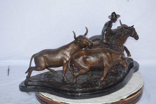 Stampede by Remington bronze statue - Size: 30"L x 17"W x 15"H.
