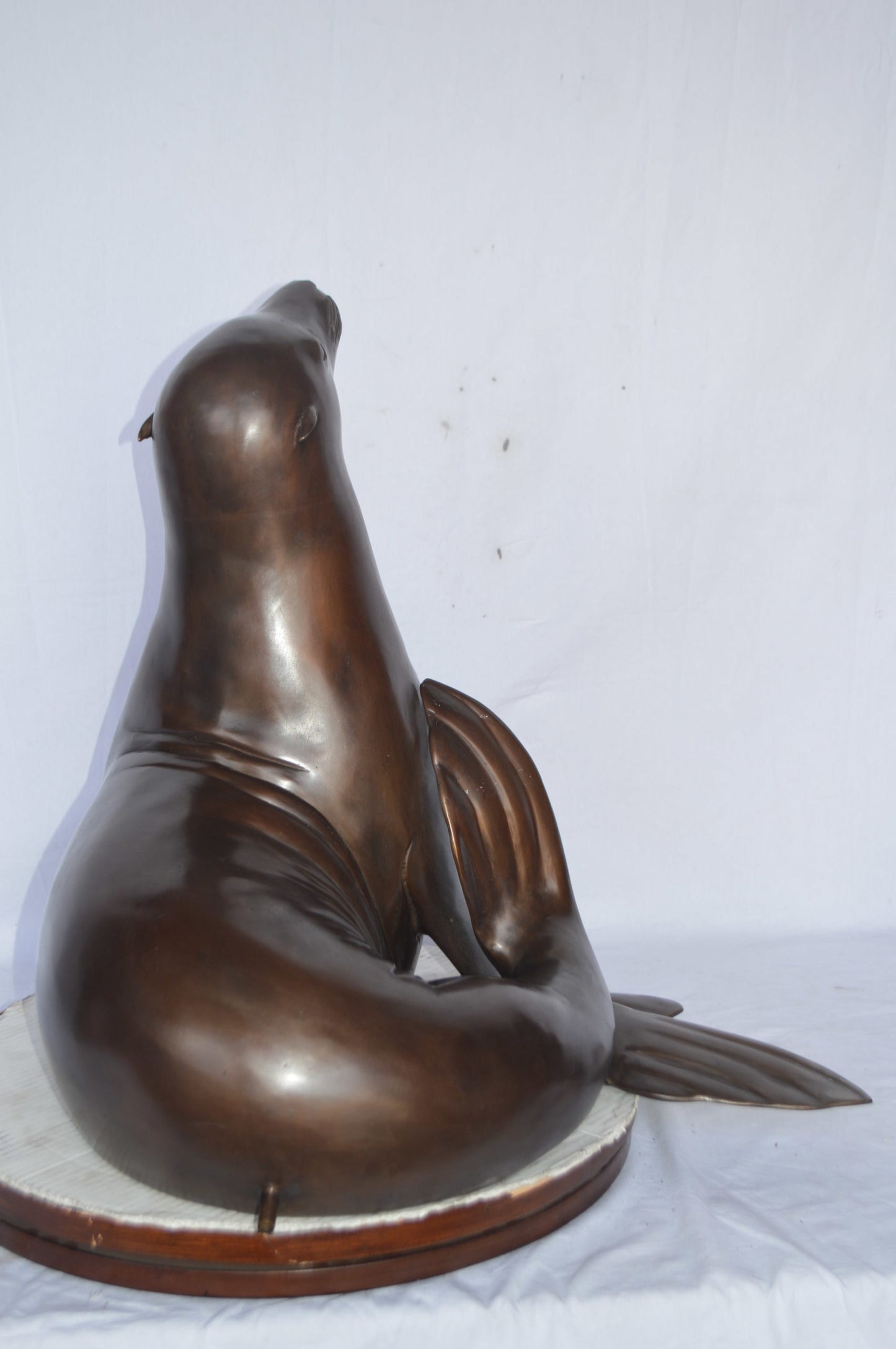 Seal Fountain made of bronze statue - Size: 35"L x 24"W x 27"H.