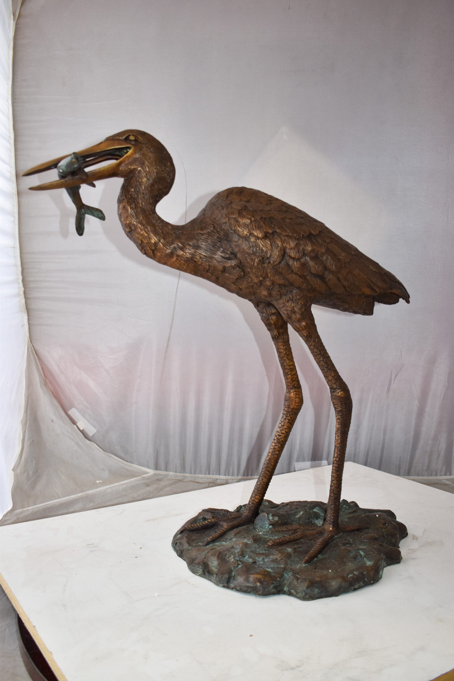 Heron With Prey Brown Patina Bronze Statue Fountain Size: 26" x 15" x 25"H