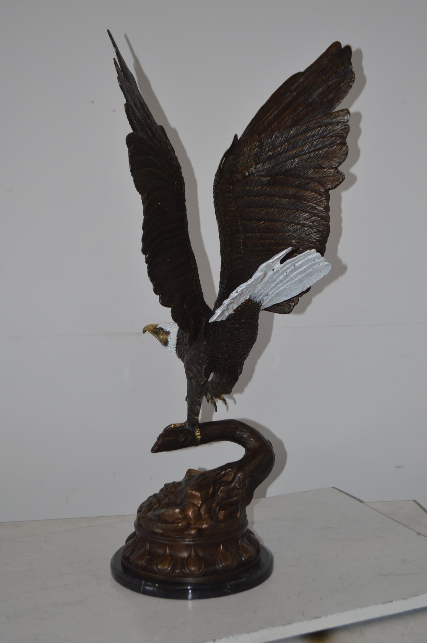 Eagle Coming to a Landing on a Branch Bronze Statue - Size: 15"L x 15"W x 31"H