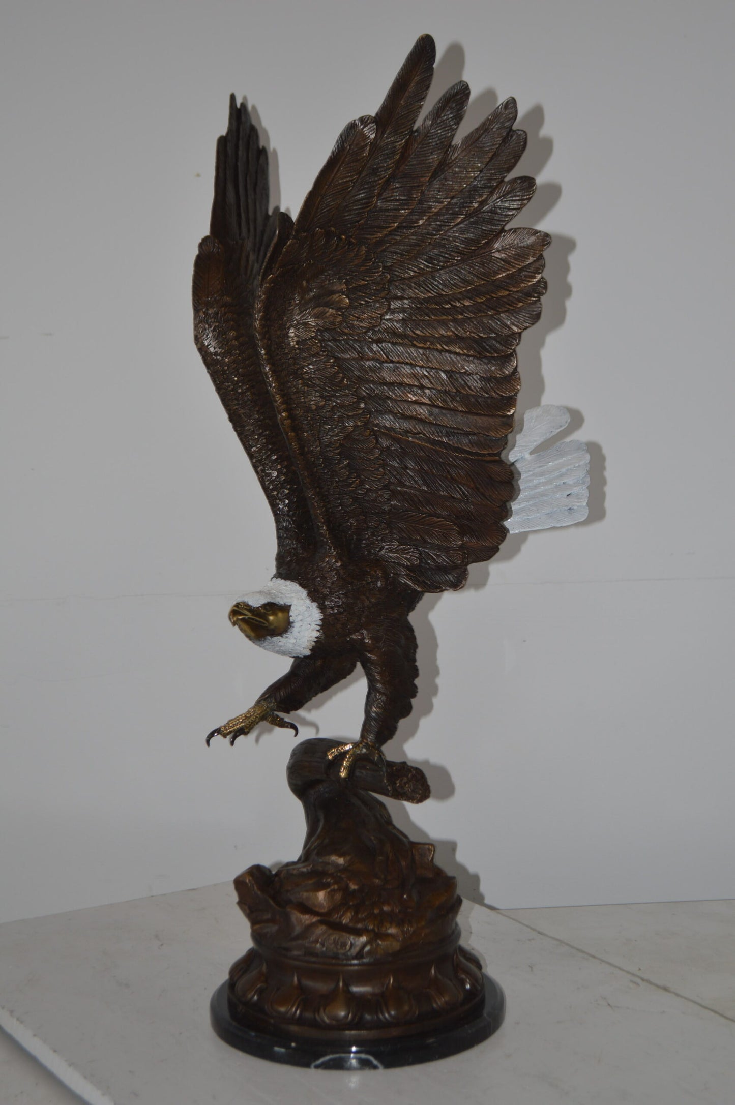 Eagle Coming to a Landing on a Branch Bronze Statue - Size: 15"L x 15"W x 31"H