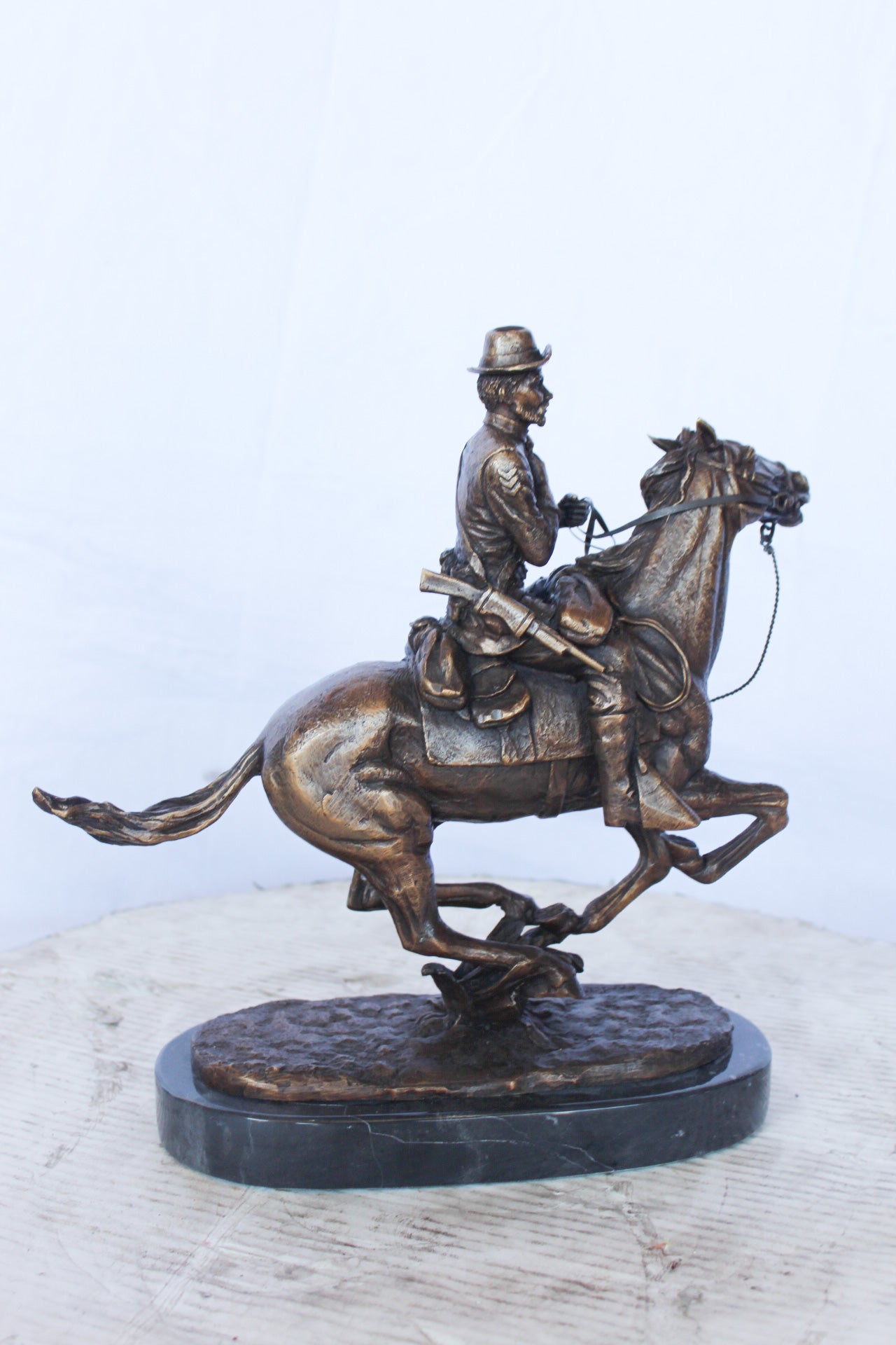 Remington replica Trooper of the plains bronze statue - Size: 12" x 5" x 13"H.