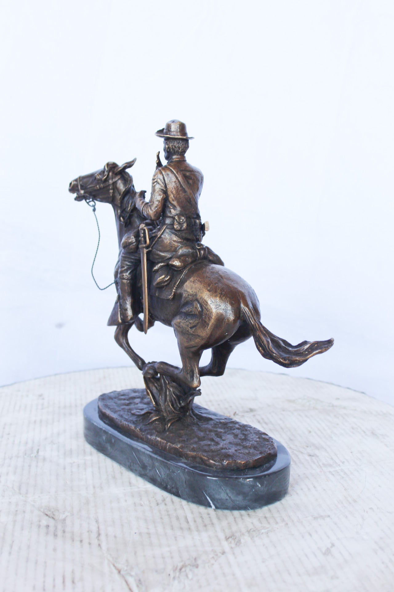 Remington replica Trooper of the plains bronze statue - Size: 12" x 5" x 13"H.