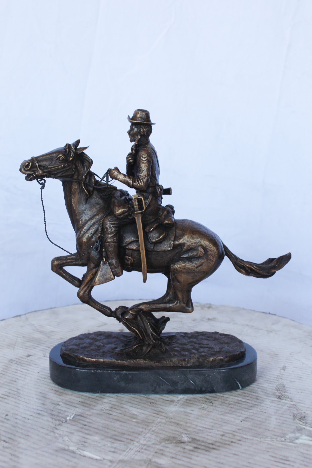 Remington replica Trooper of the plains bronze statue - Size: 12" x 5" x 13"H.