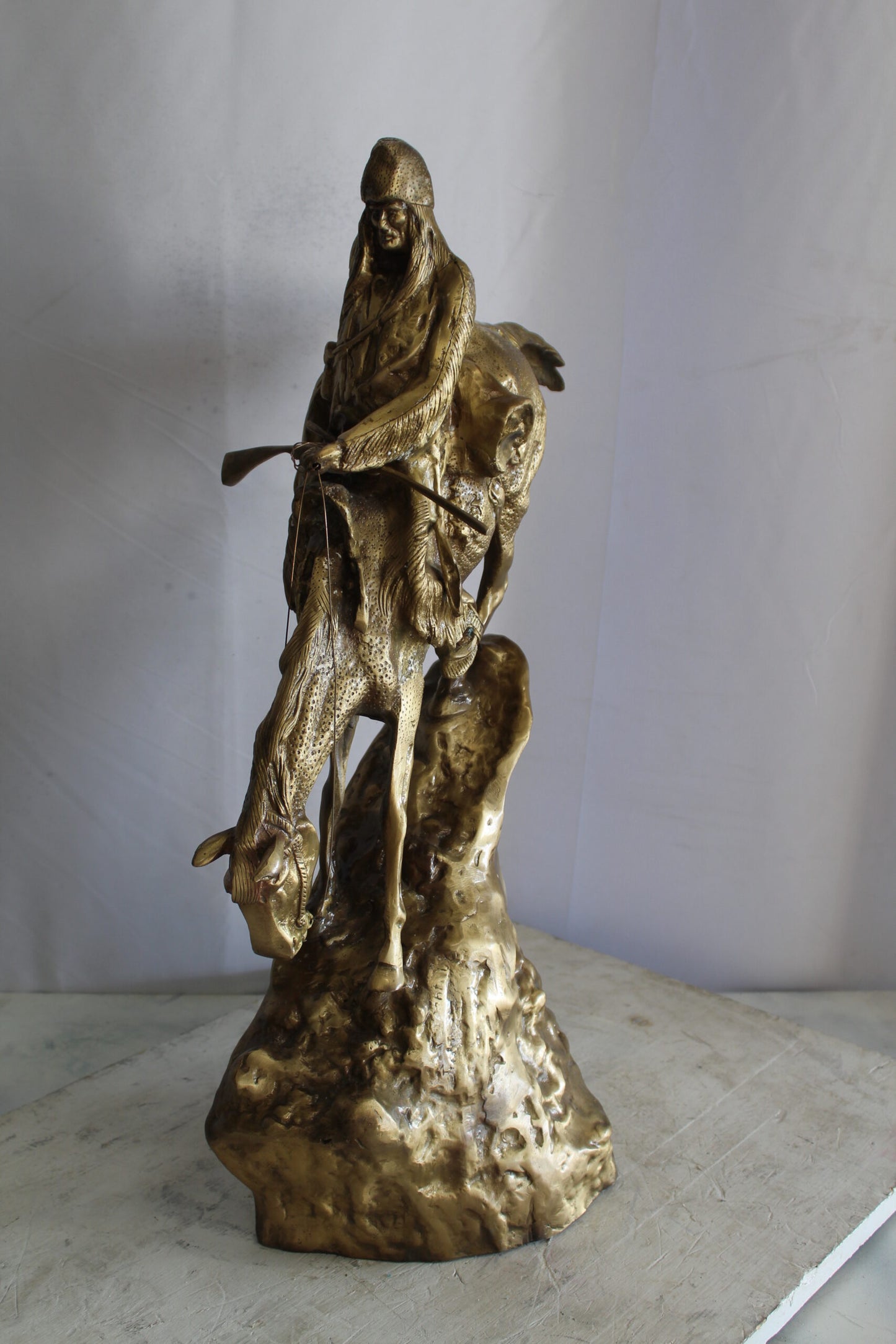 Nifao Bronze Finish Mountain Man Remington Replica - Western Decor Statue, Size: 21"L x 10"W x 26"H