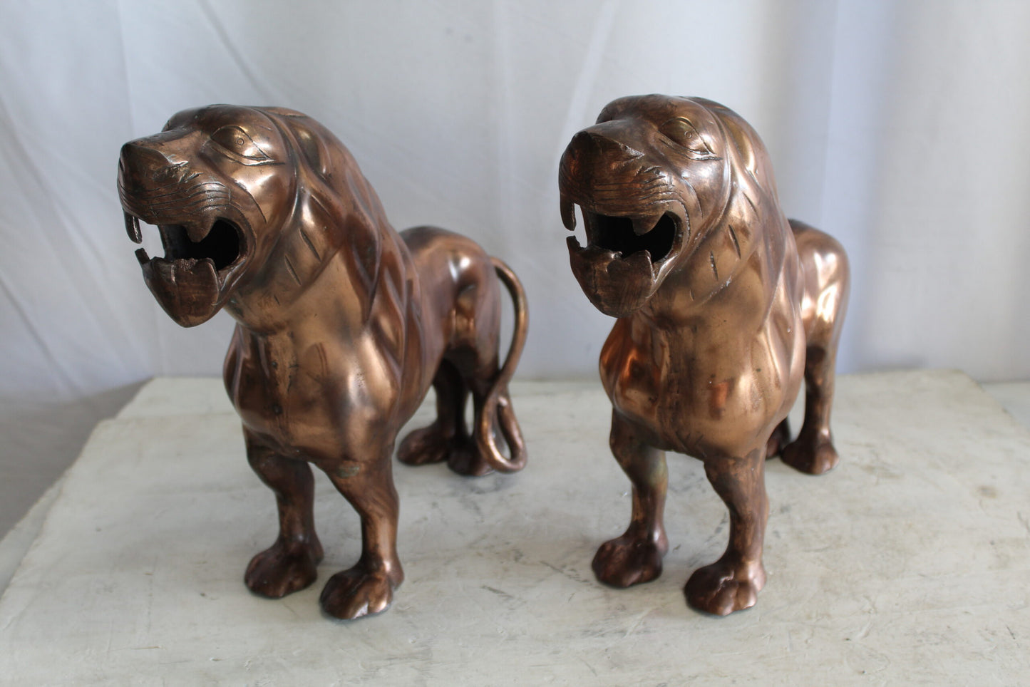 Aluminum Pair of Lions with Bronze Finish 19" x 12" x 14"H