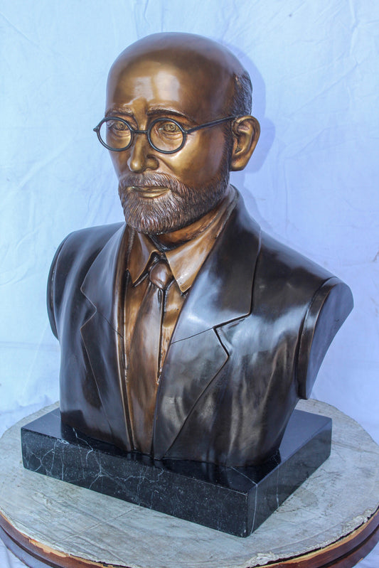 Janusz Korczak Bronze Statue, The Holocaust Hero Tribute 15" x 11" x 25"H