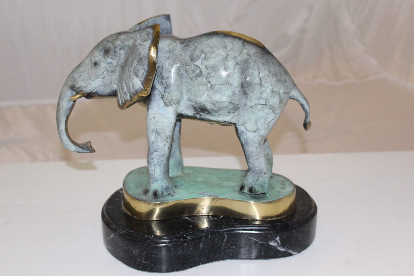 Elephant Bronze Statue - Size: 11"L x 8"W x 10"H.