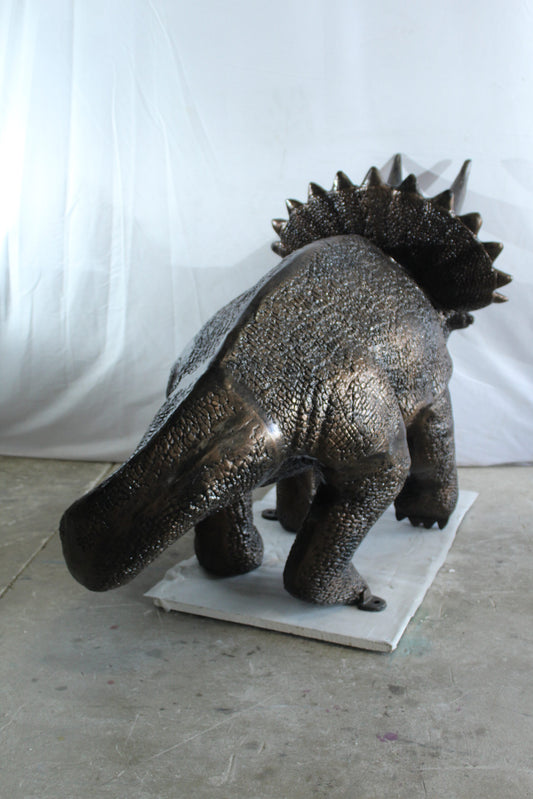 NIFAO Giant Aluminum Triceratops Statue – 57" Long Dinosaur Sculpture with Detailed Scales & Horns for Outdoor Exhibits & Themed Décor – 57" x 26" x 35"H