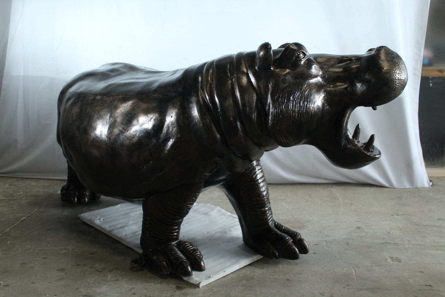 NIFAO Giant Aluminum Hippopotamus Statue with Open Mouth Display – Indoor & Outdoor Decorative Sculpture -Large 61" x 32" x 32"